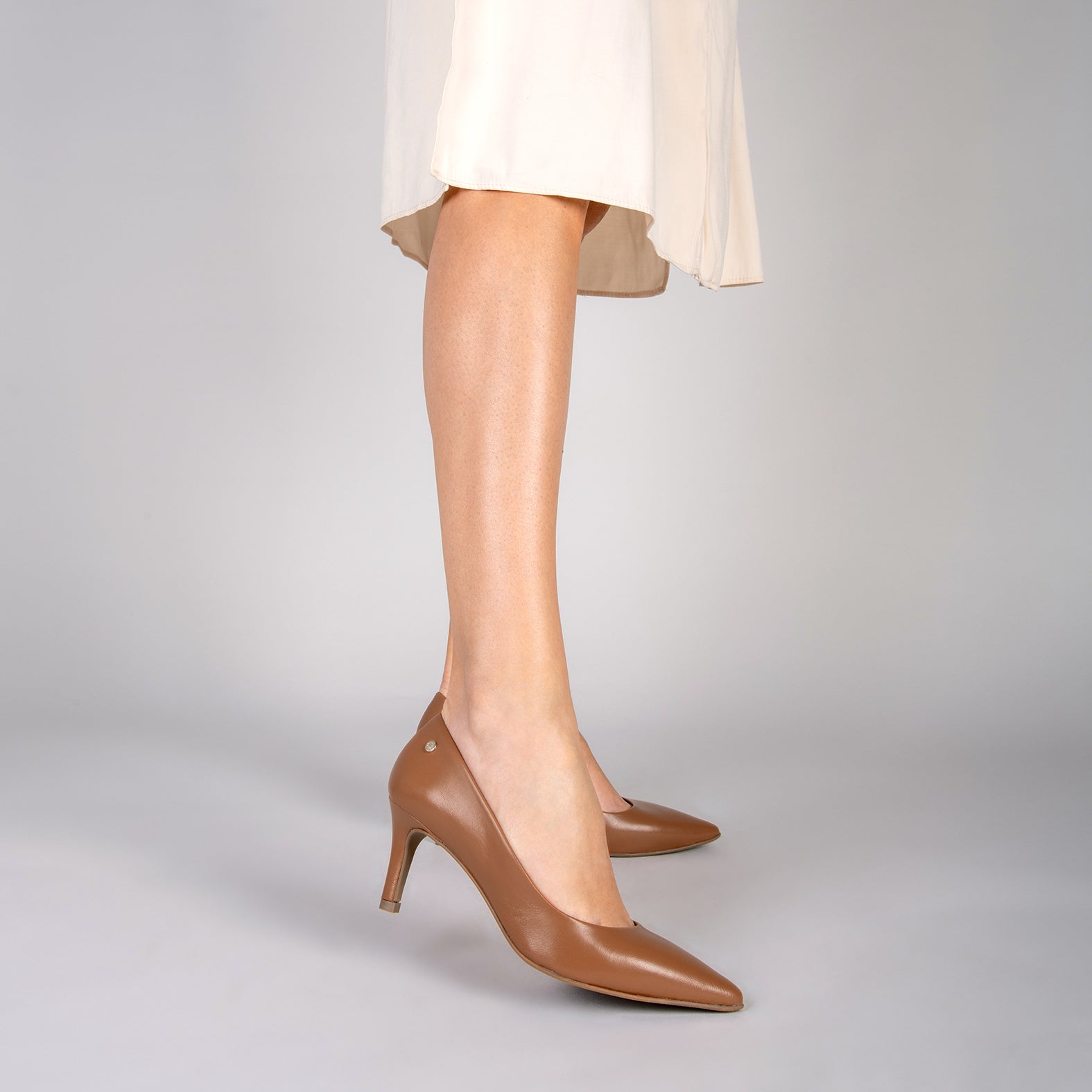 STILETTO SALÓN - Zapatos de tacón de aguja CAMEL - miMaO ®