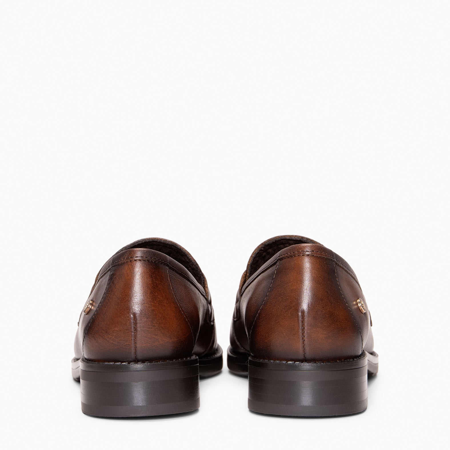 NARA - Mocasín de piel con borlas CUERO