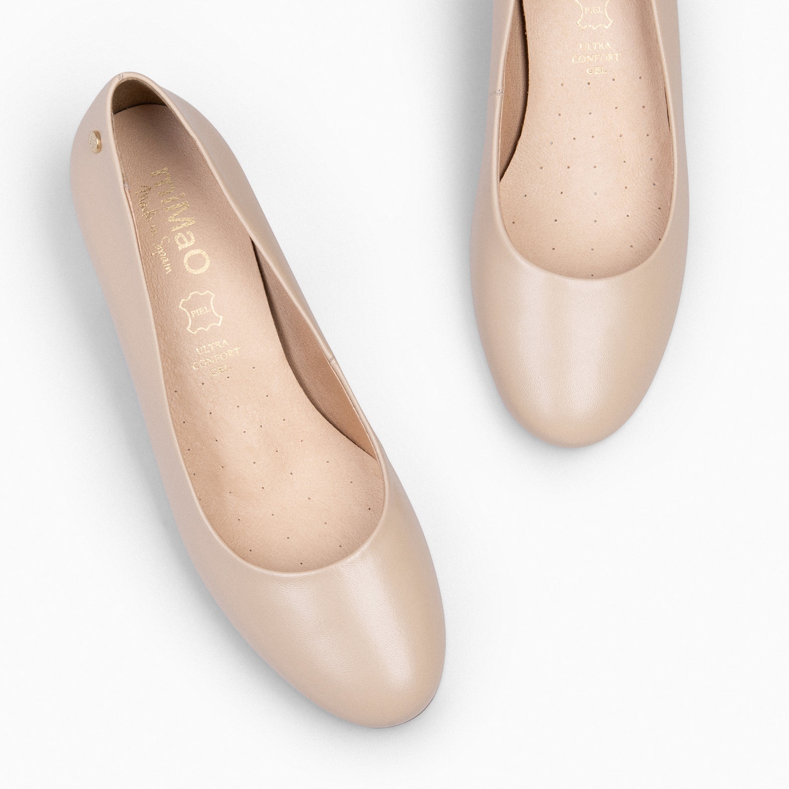 URBAN REDONDO SALÓN – Zapatos de tacón bajo de napa BEIGE - miMaO ®