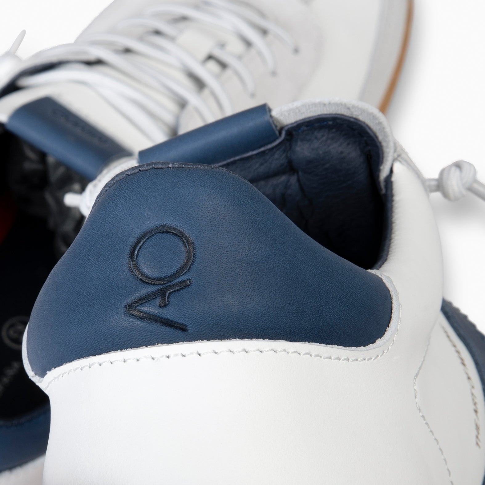 AARON - ZAPATILLAS DEPORTIVAS DE HOMBRE BLANCO - miMaO ®