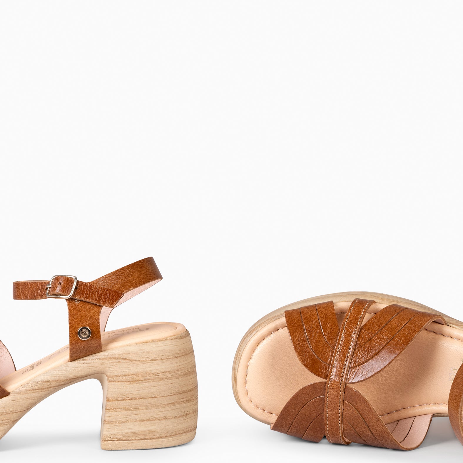 LANCY - CAMEL CASUAL SANDALS WITH BLOCK HEEL