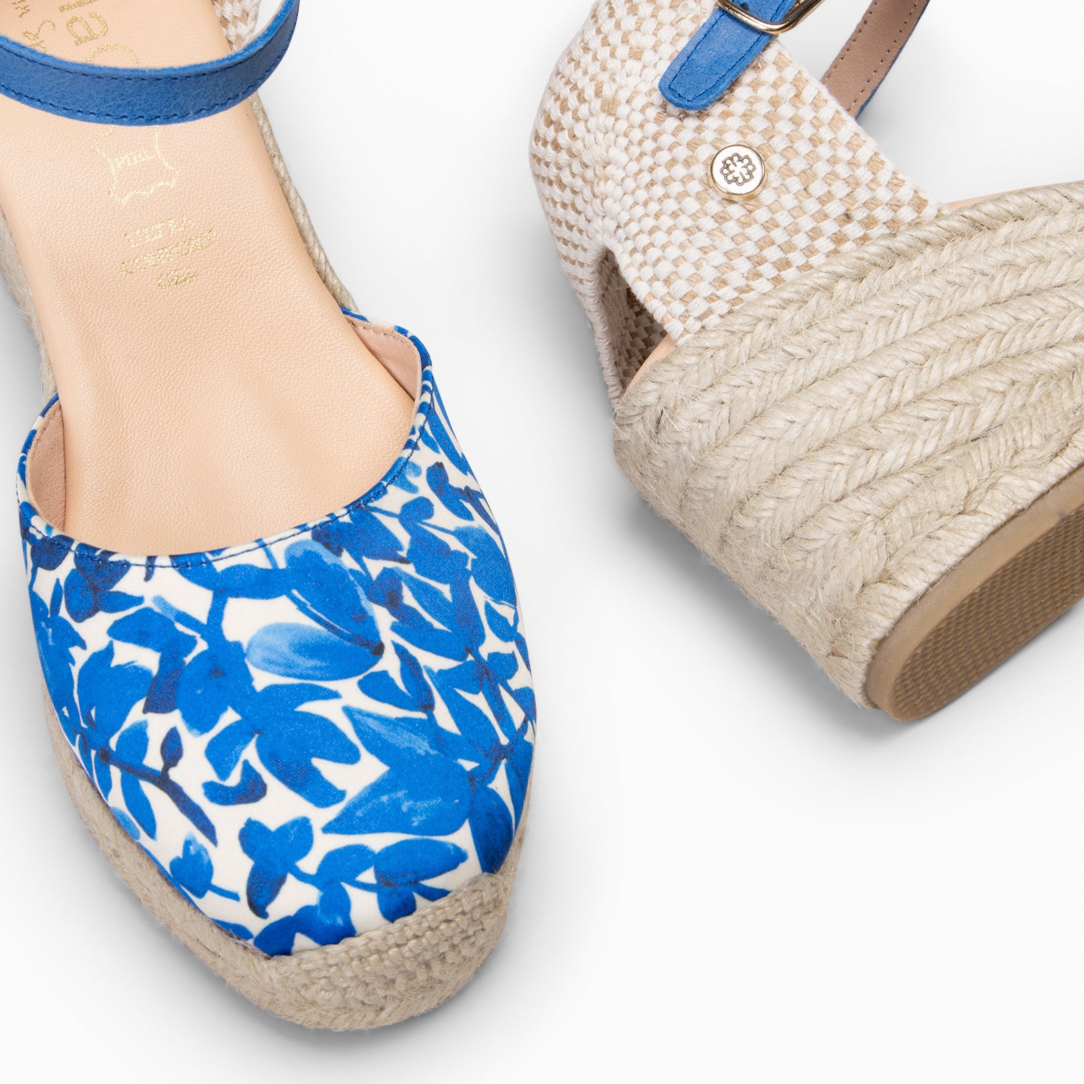 JAMAICA - Cuñas de esparto con estampado de flores AZUL - miMaO ®
