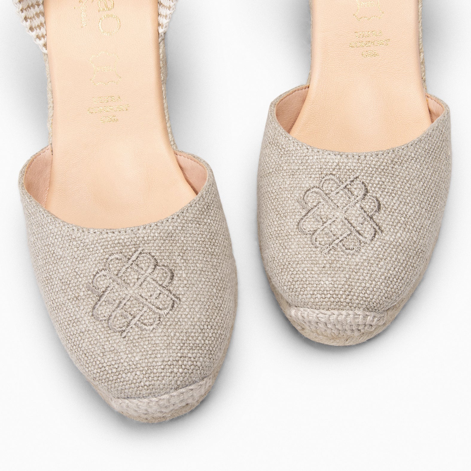 GATA - TAUPE WEDGE ESPADRILLE