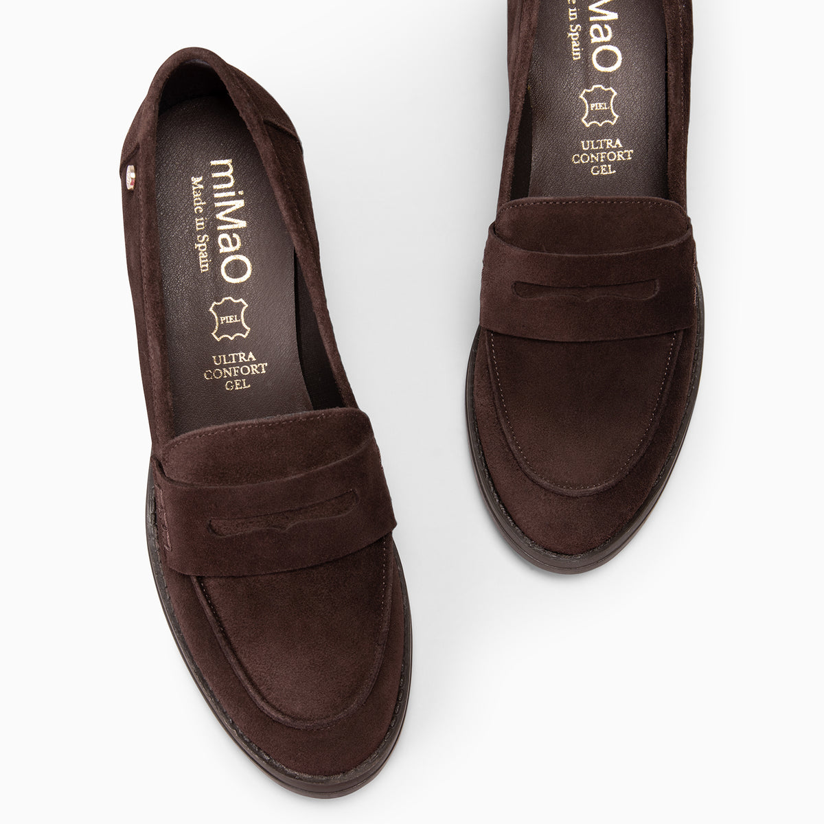 LATTÉ - Mocasín de serraje con tacón MARRON