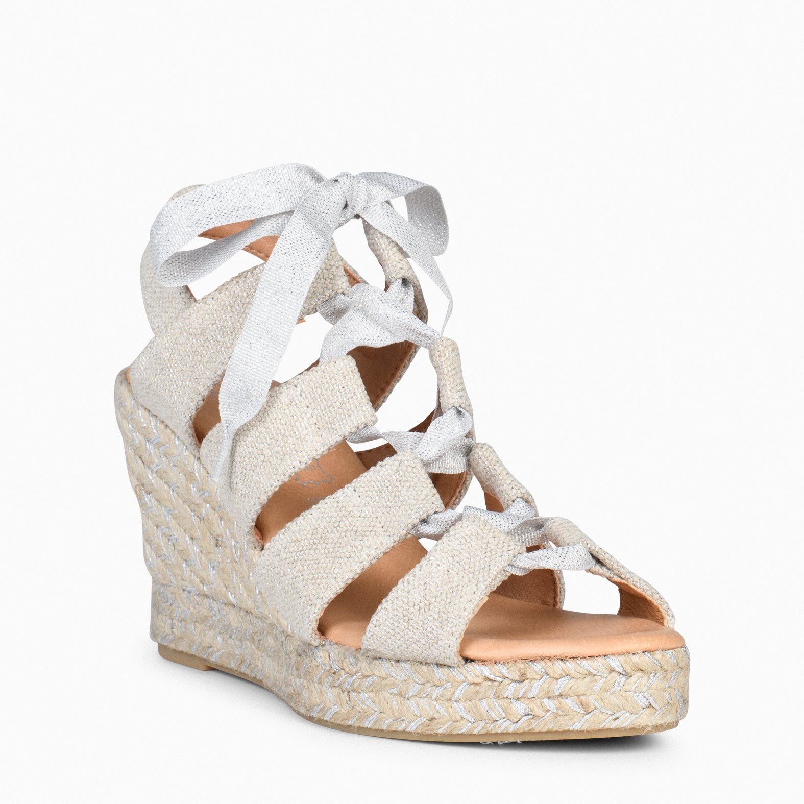 ROMANA – Cuñas altas de hilo de lurex PLATA