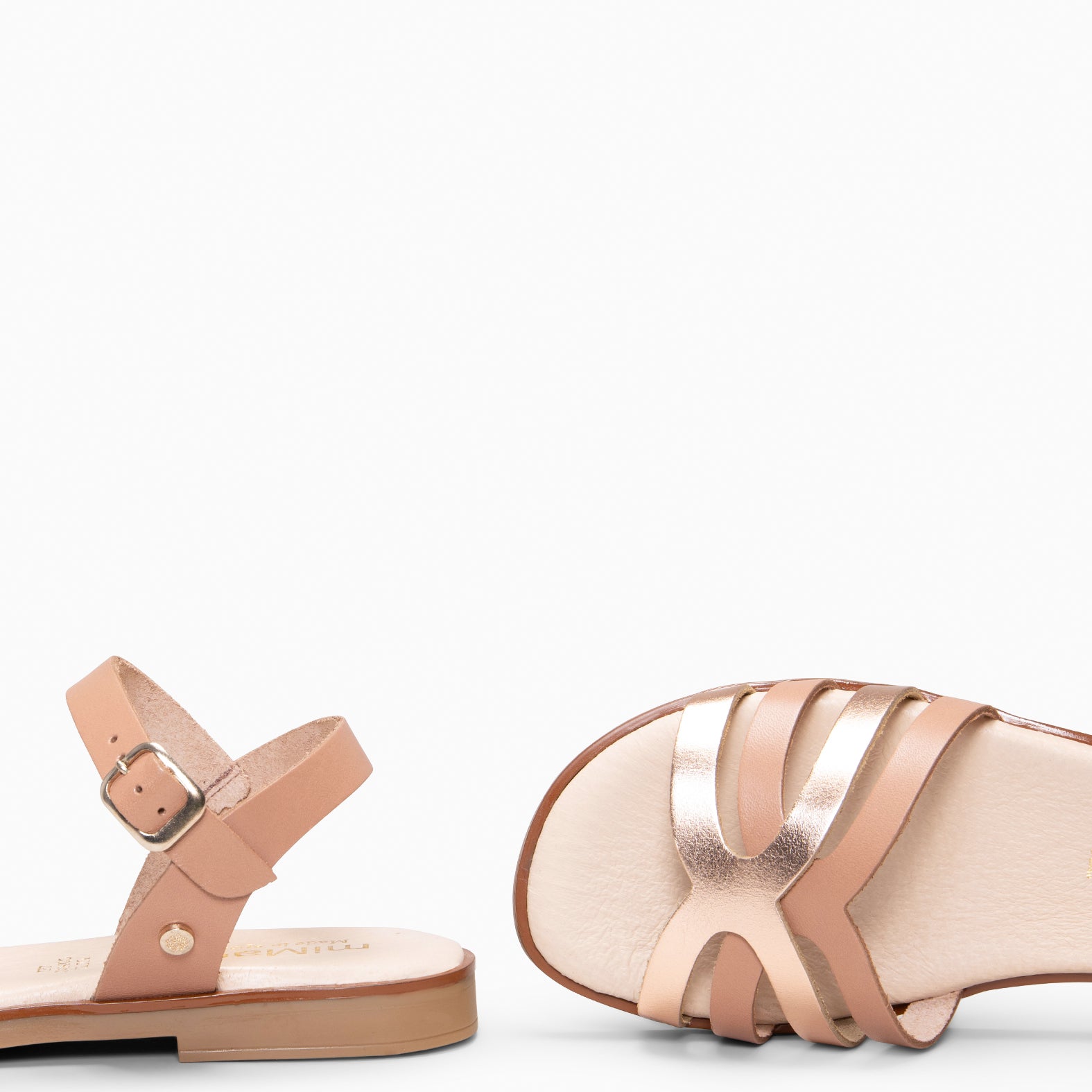 BELISA - Sandalia plana de piel de vaquetilla en NUDE ORO ROSA - miMaO ®