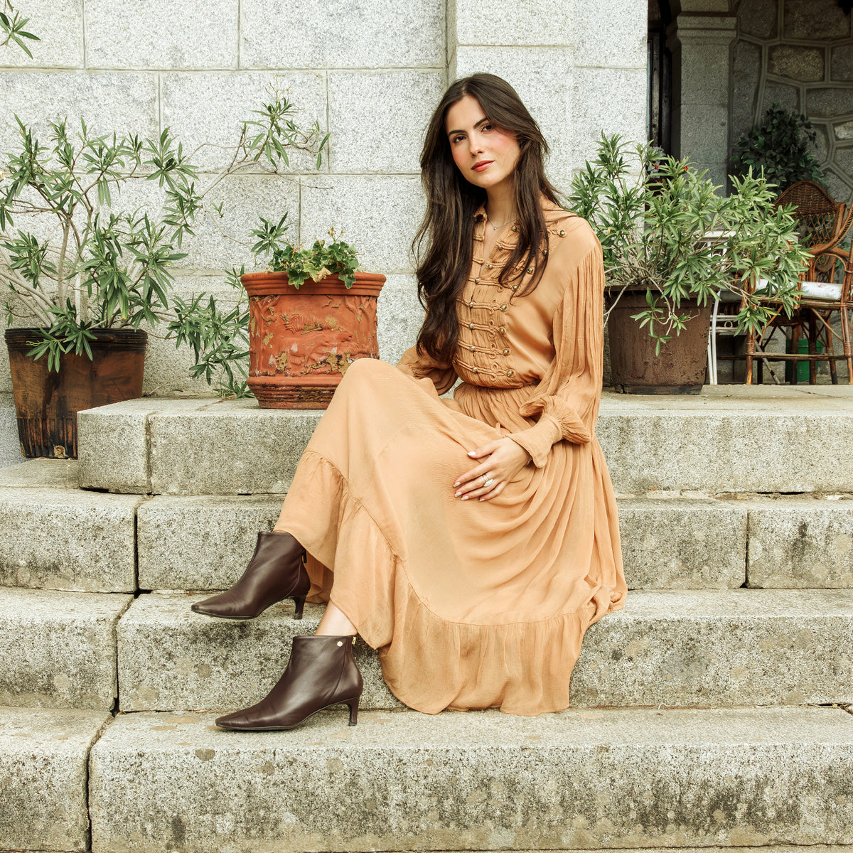 LUISA - BROWN leather kitten heel ankle boots with zip