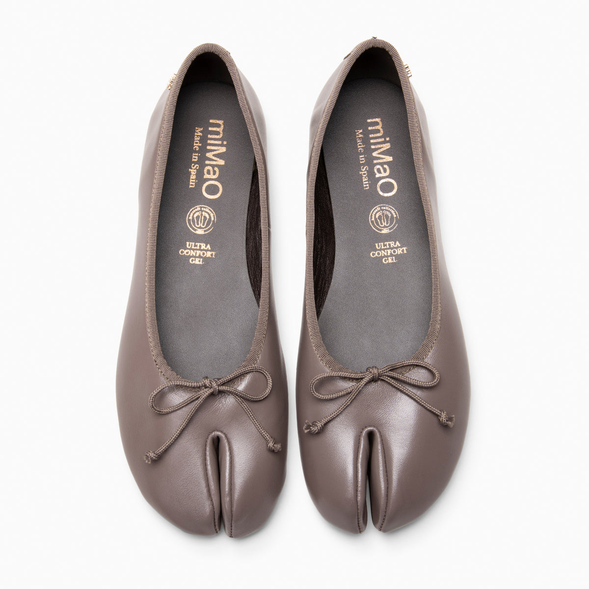 AMAYA - Bailarinas Tabi de piel TAUPE