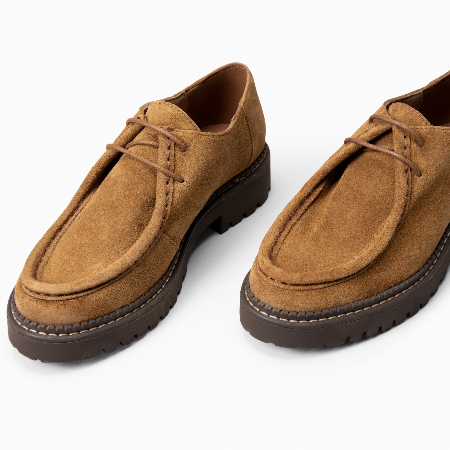YALE – Mocasin con suela track con cordones CUERO - miMaO ®