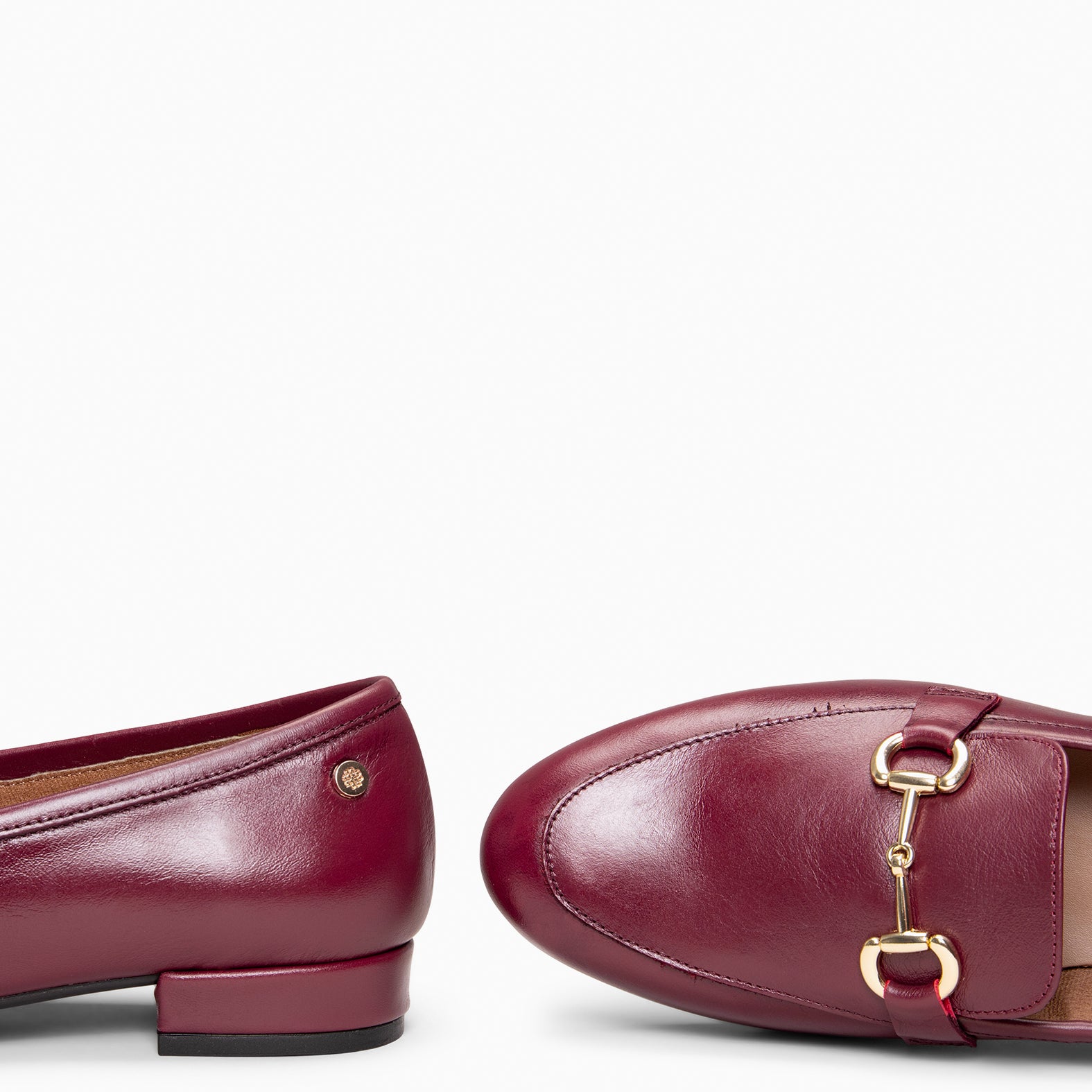 ELOISE - Mocasines planos con adorno BURDEOS - miMaO ®