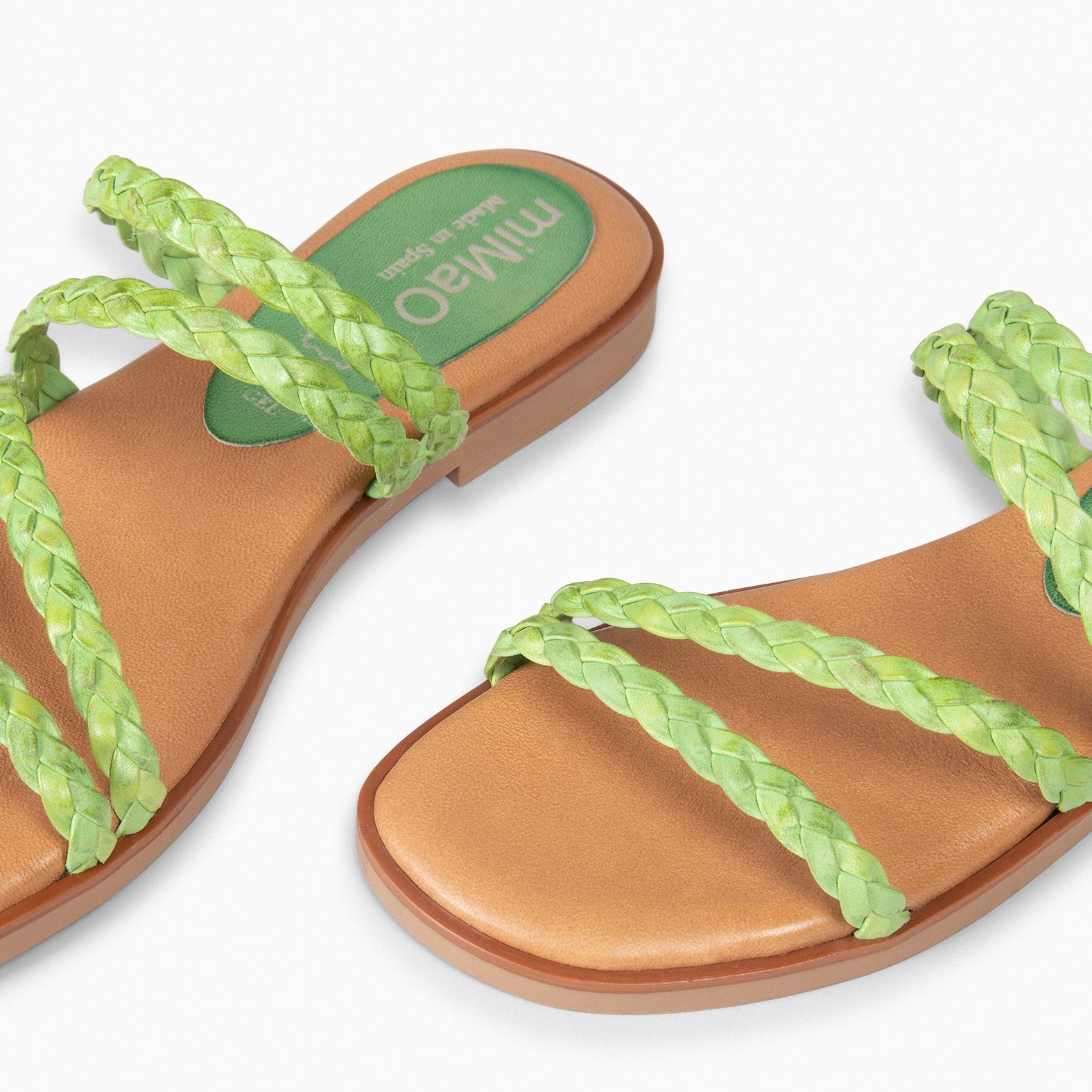 HIDRA - Sandalias planas trenzadas VERDE - miMaO ®