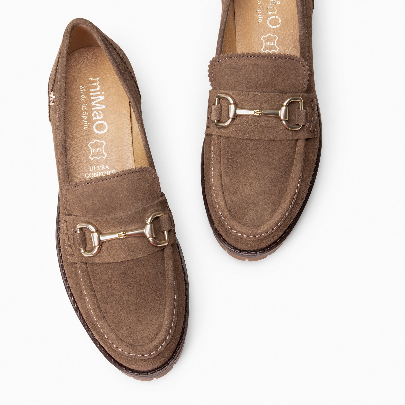 TREVILLA - Mocasín con aplique metálico TAUPE - miMaO ®