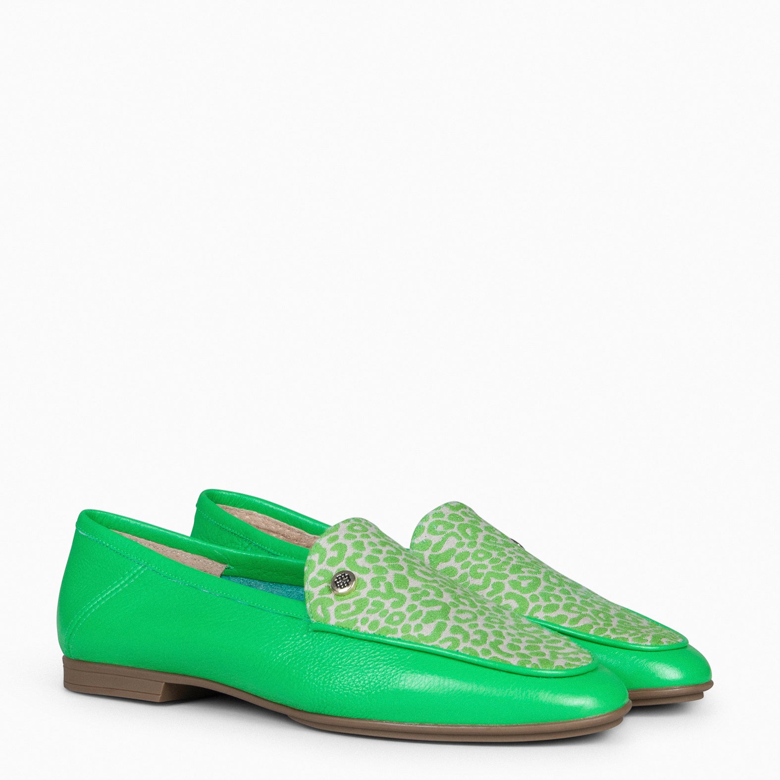 STYLE SAUVAGE - Mocassins à talon bas VERT
