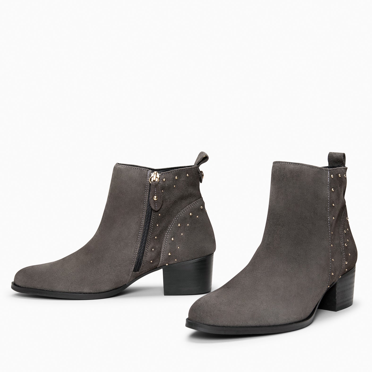 DUSTY – Botines de serraje con tachas GRIS - miMaO ®