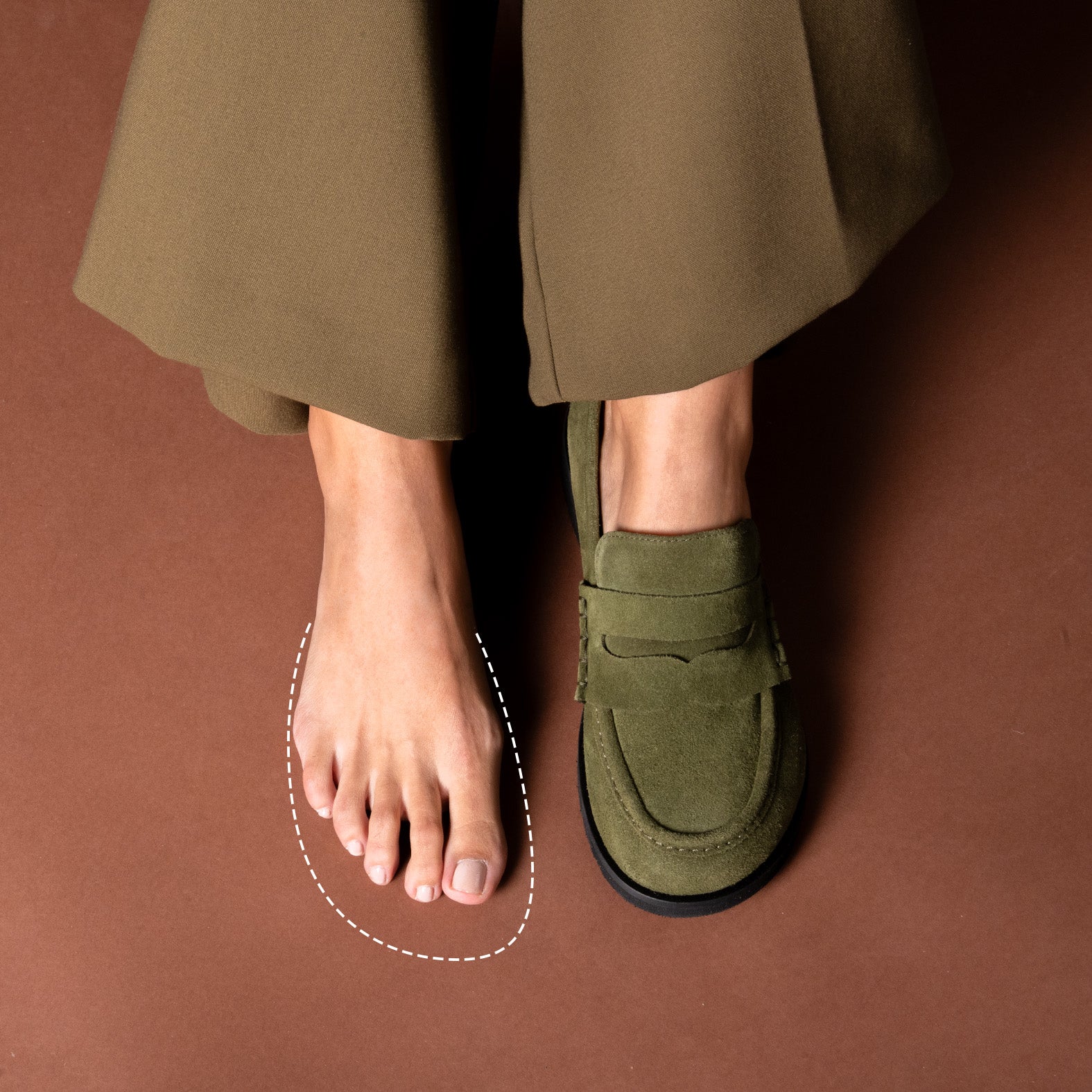 HARVARD - Mocassins pour pieds larges en daim hydrofuge KAKI