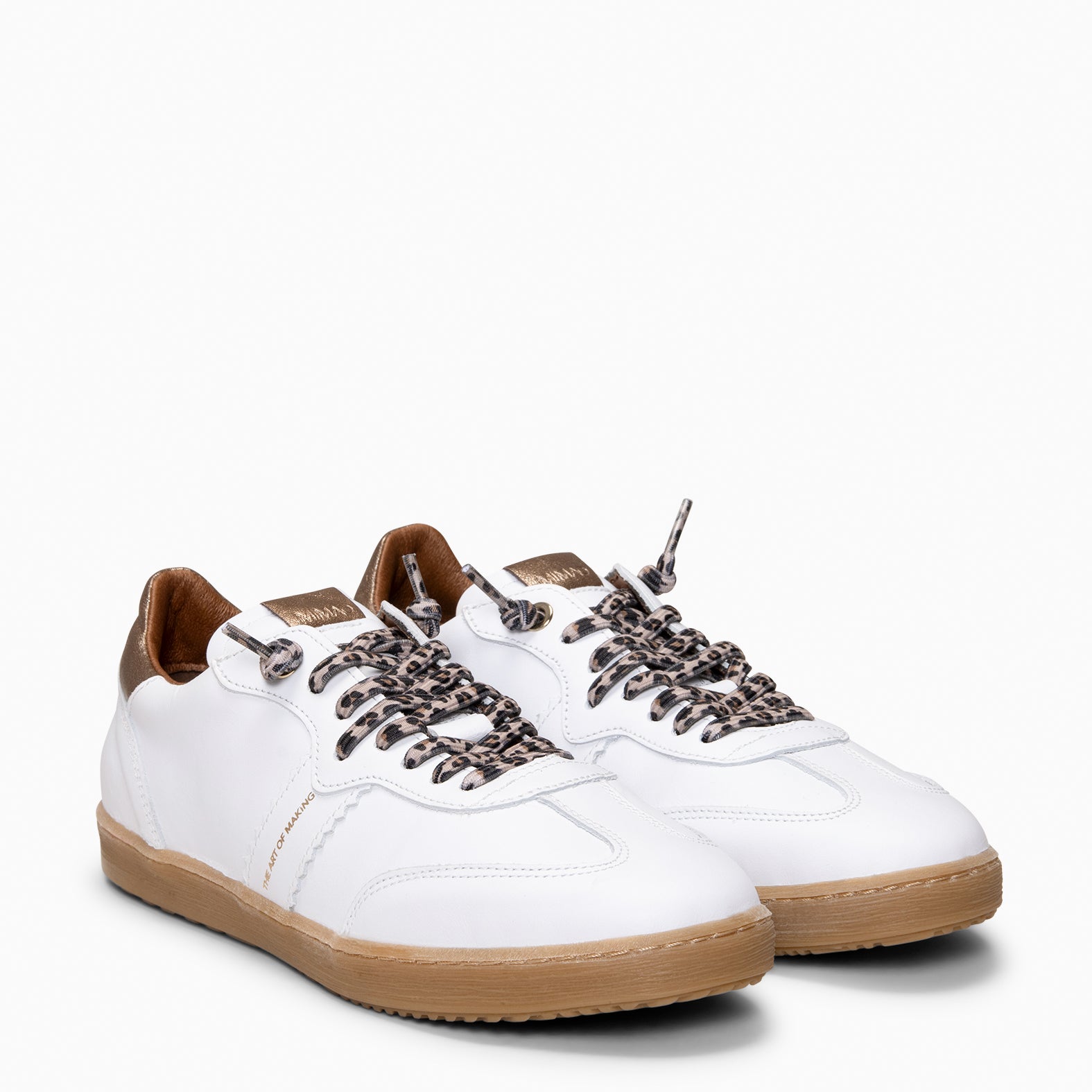 STÜDIO 01 - Deportivos de pana BLANCO LEOPARDO - miMaO ®