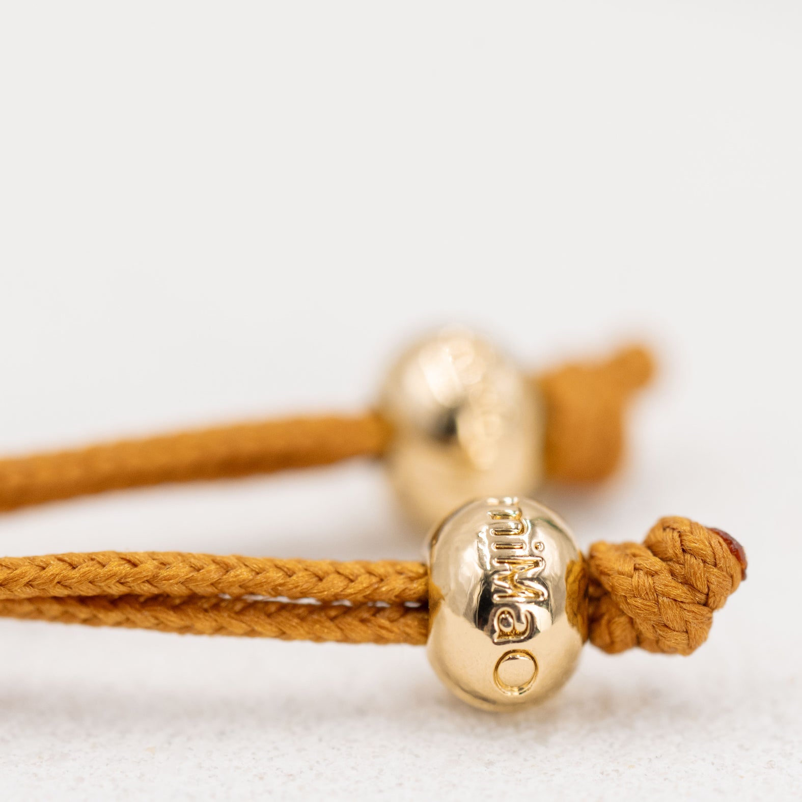 PULSERA MOSTAZA DE LA FORTUNA ORO - miMaO ®