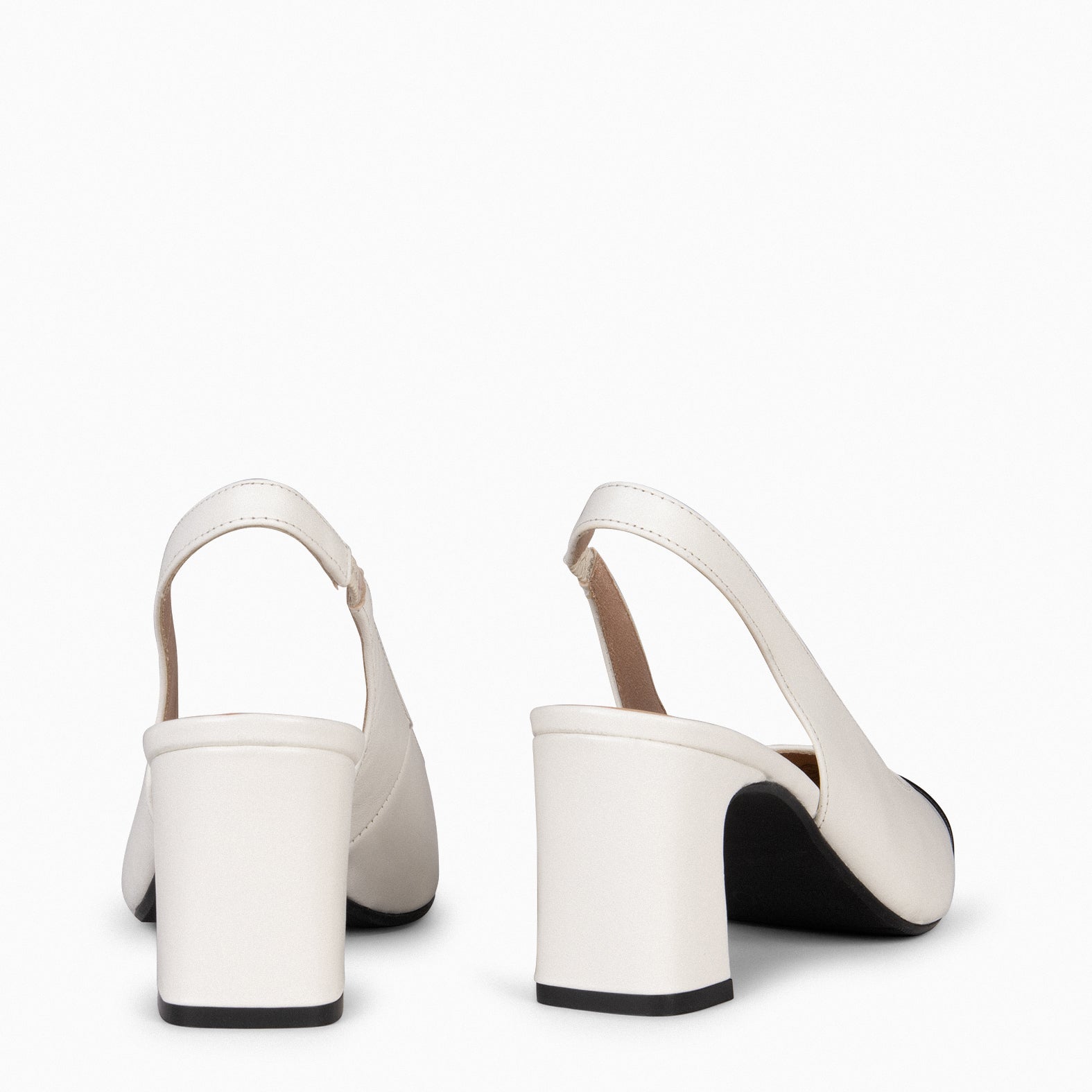 DIANA - Zapato BLANCO ROTO puntera afilada NEGRO