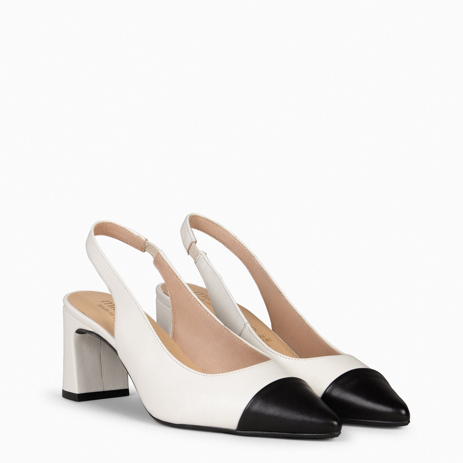DIANA - Zapato BLANCO ROTO puntera afilada NEGRO