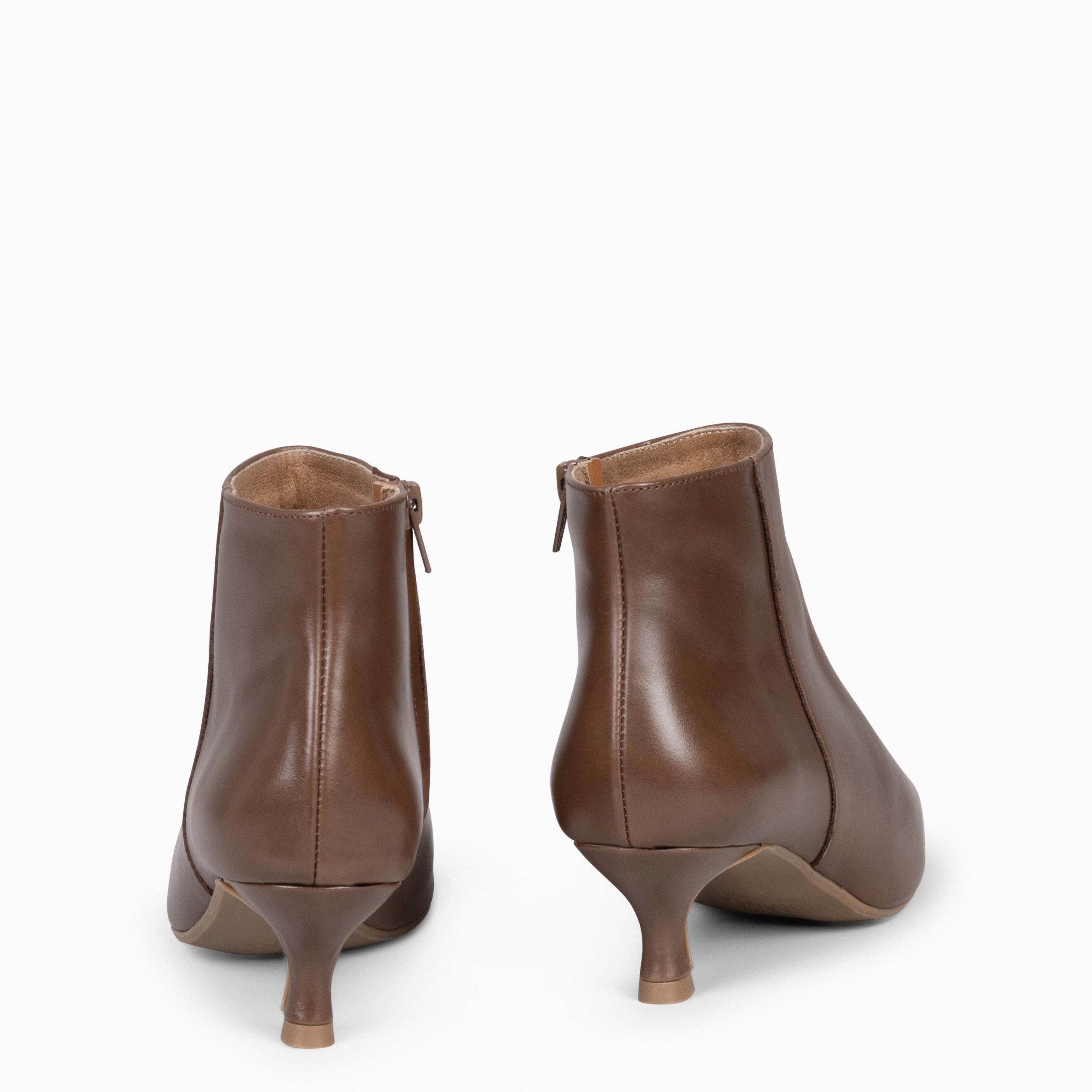 ROYAL - Botines tacón bajo TAUPE napa - miMaO ®