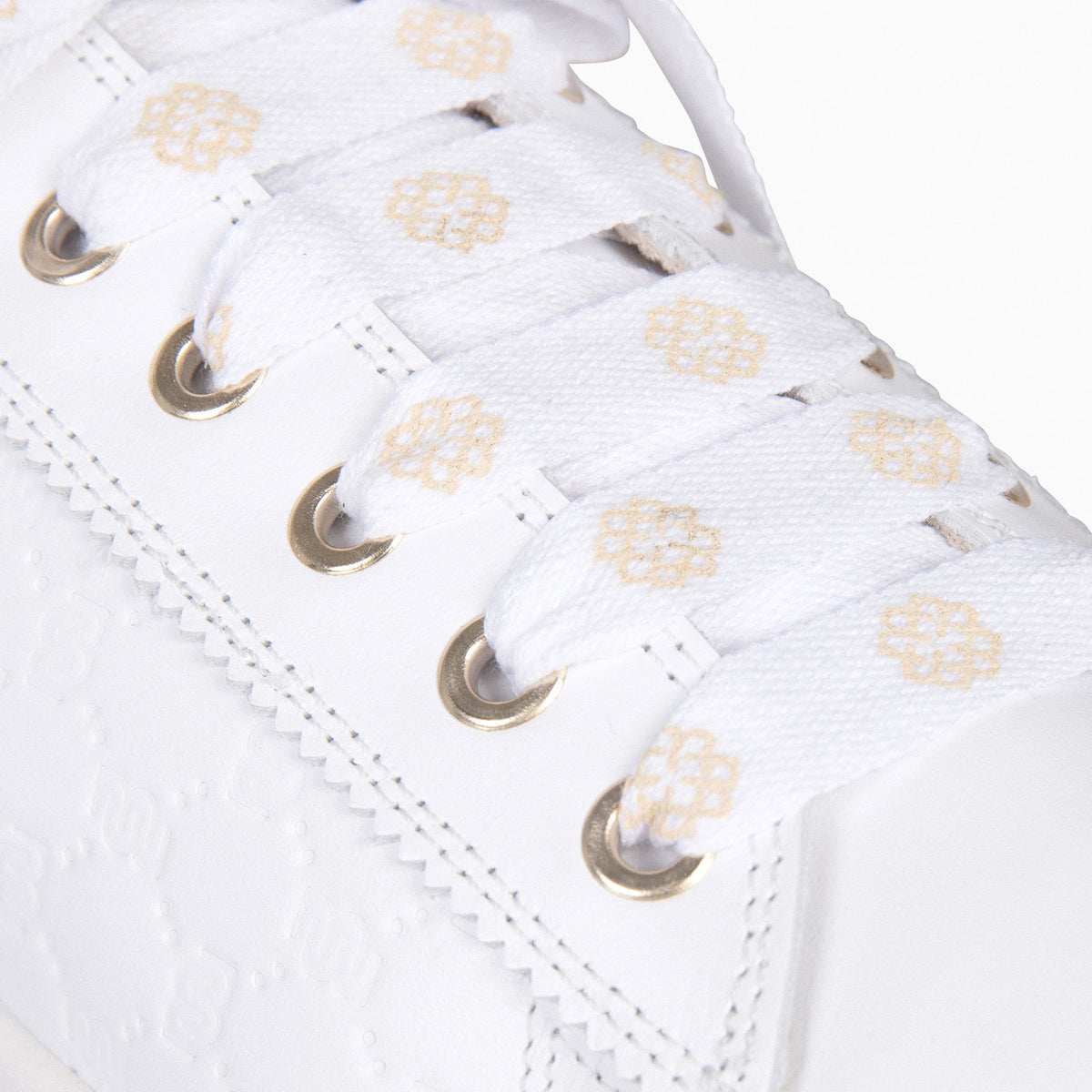 MARSEILLE - WHITE Sneakers with laces