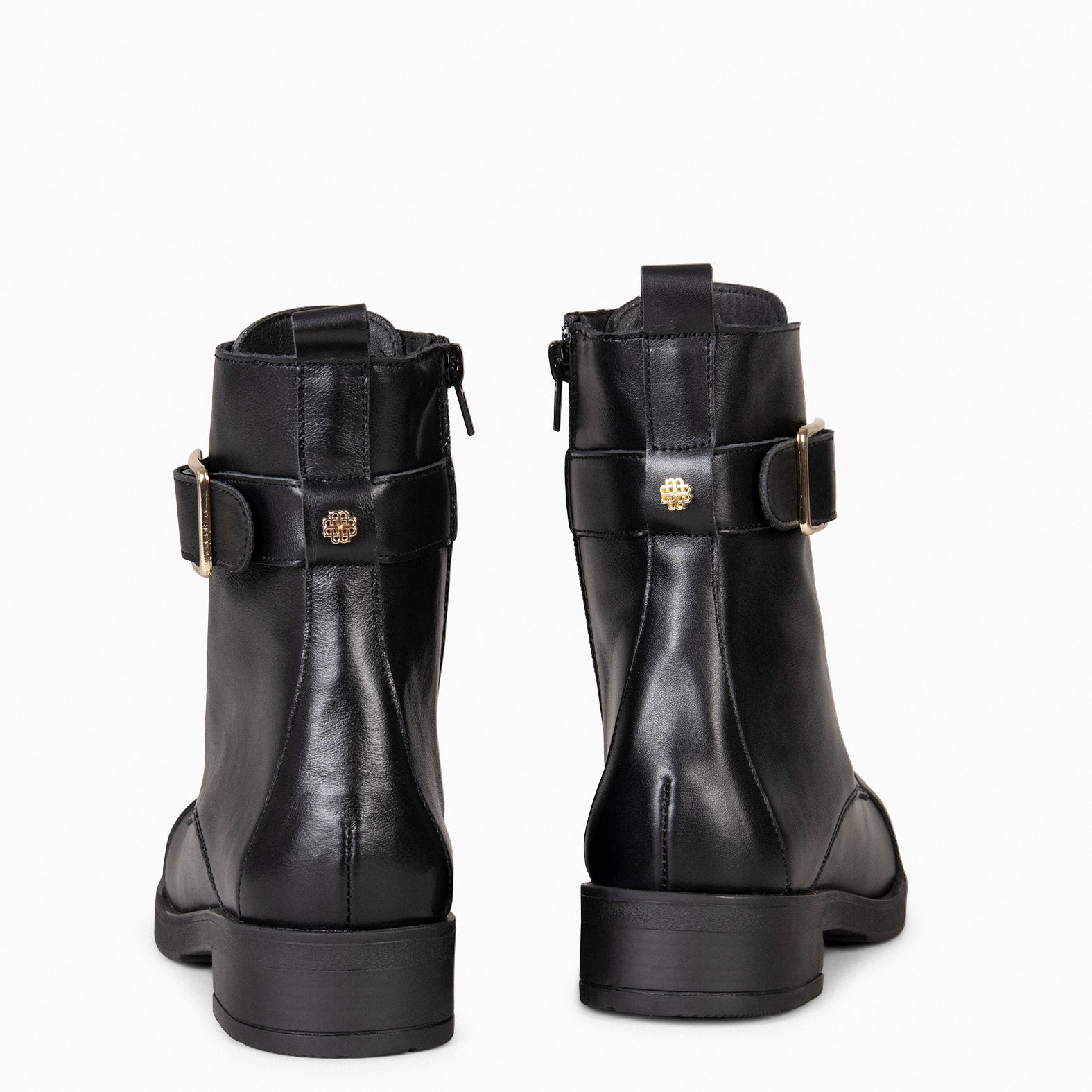 BELFAST – Botines con cordones de piel NEGRO - miMaO ®