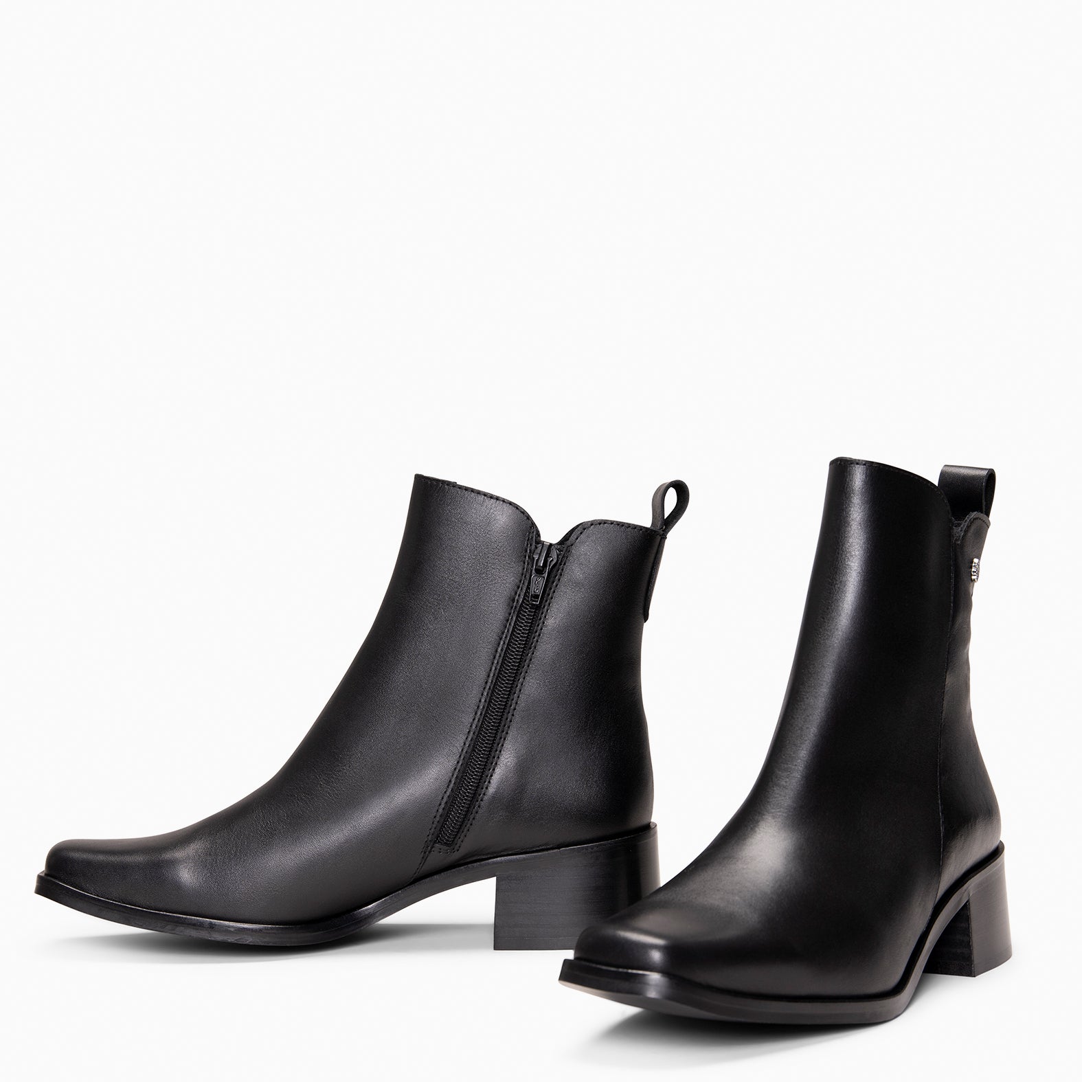BERLIN - Botines bajos de mujer de piel NEGRO - miMaO ®