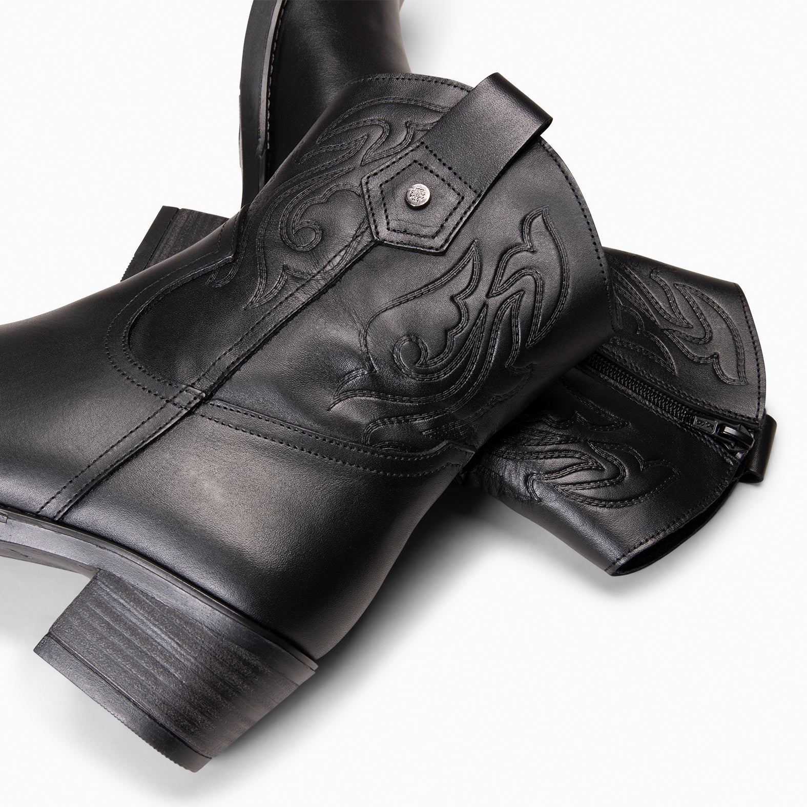 CYRUS - Botines cowboy NEGRO - miMaO ®