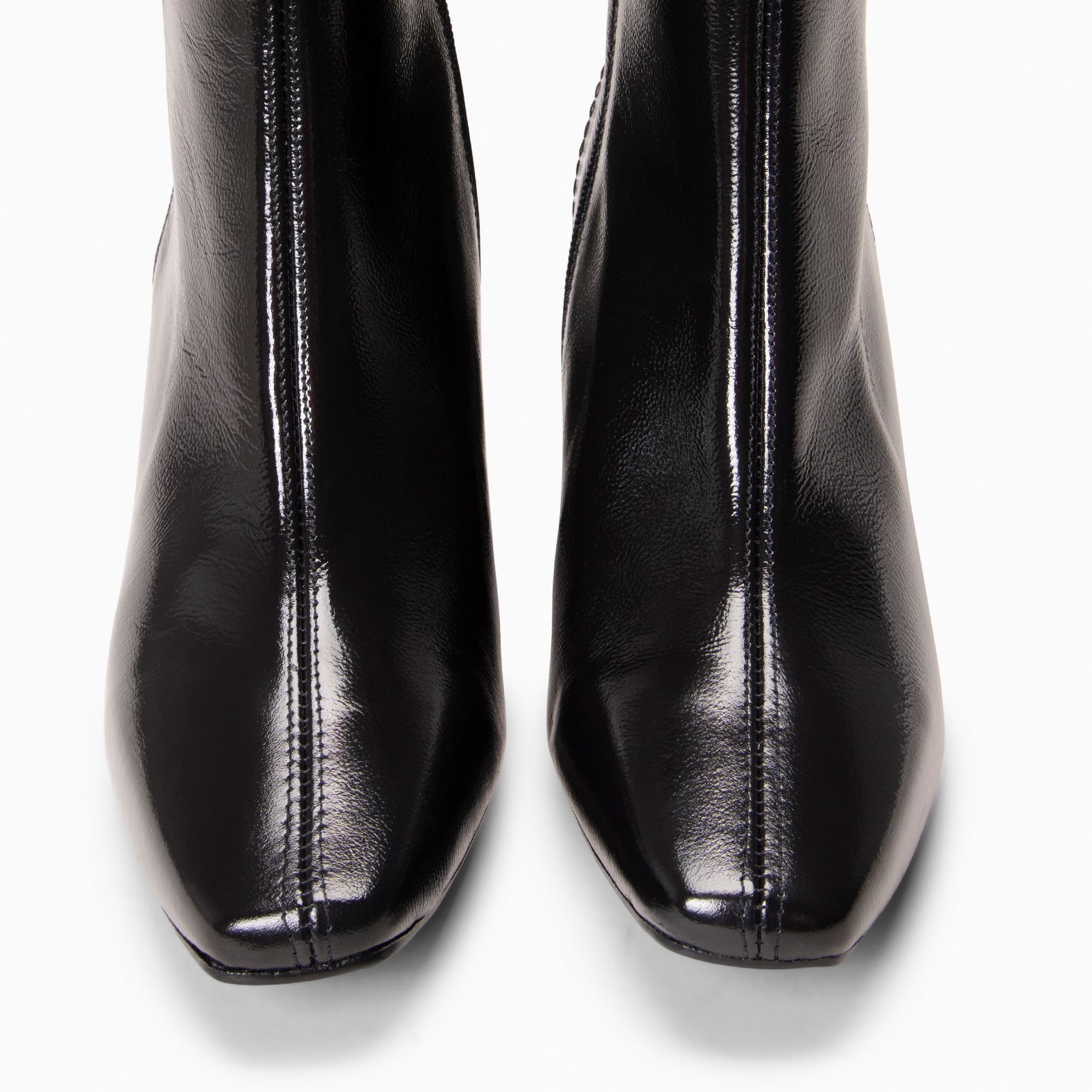LIPPA - Botines de tacón alto de charol NEGRO - miMaO ®
