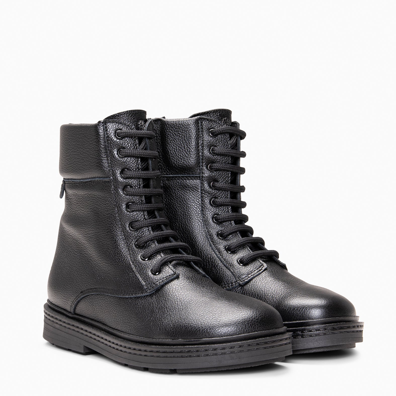 ALFA - Botines con cordones NEGRO - miMaO ®