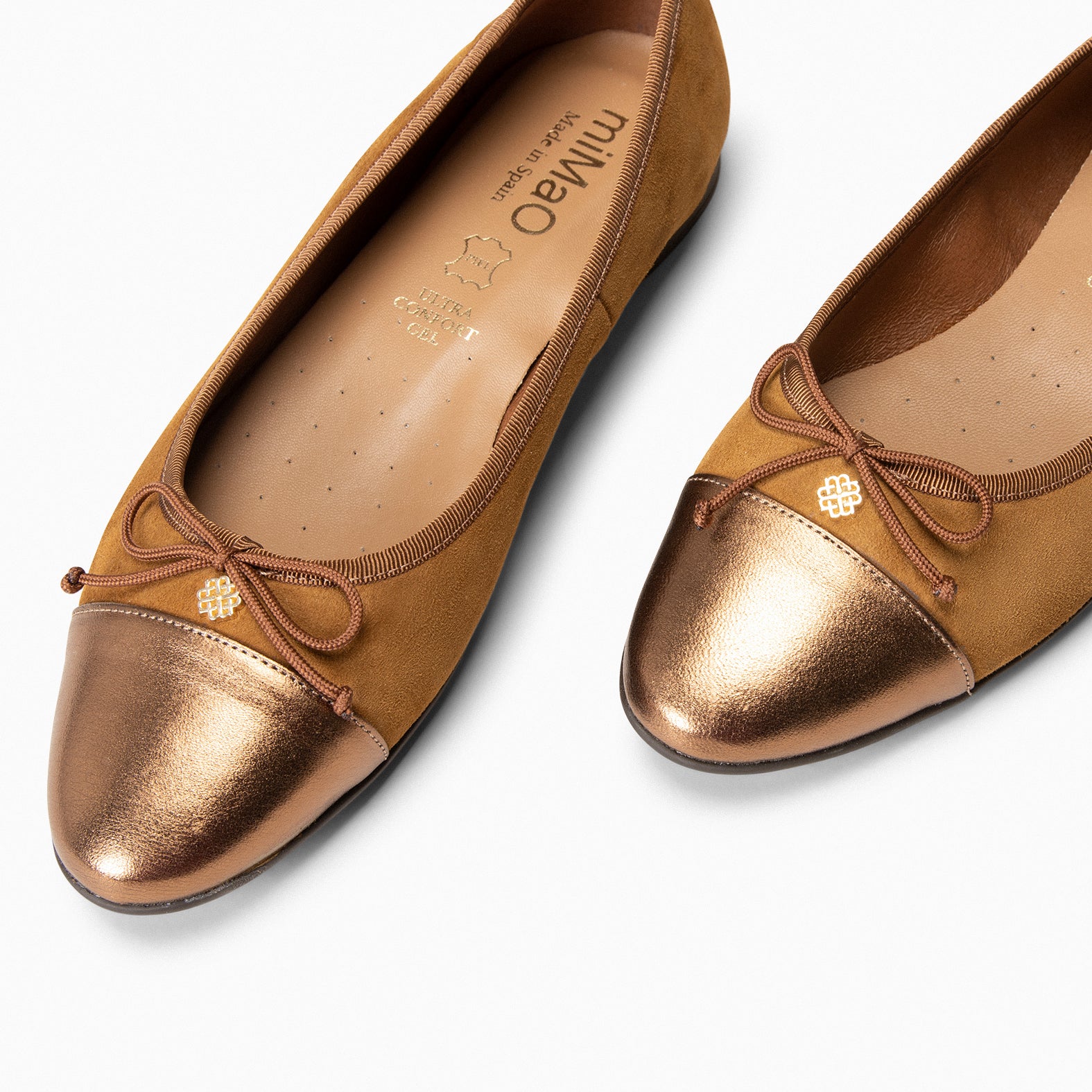 NICOLLE – Bailarina plana con puntera CAMEL - miMaO ®