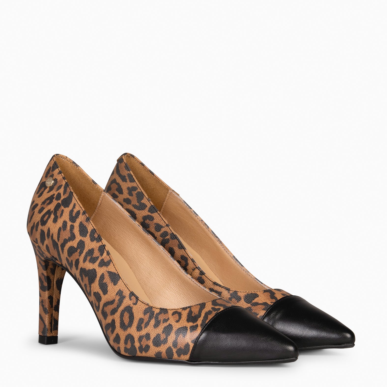 LILLY – Zapato de tacón alto y puntera LEOPARDO - miMaO ®