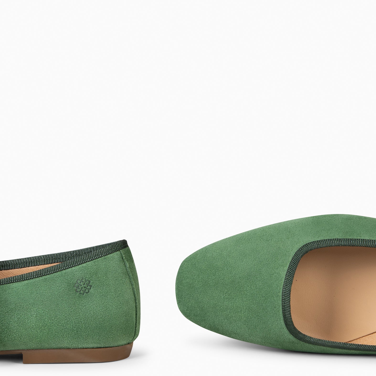CLARA - Mercedita con puntera cuadrada VERDE - miMaO ®
