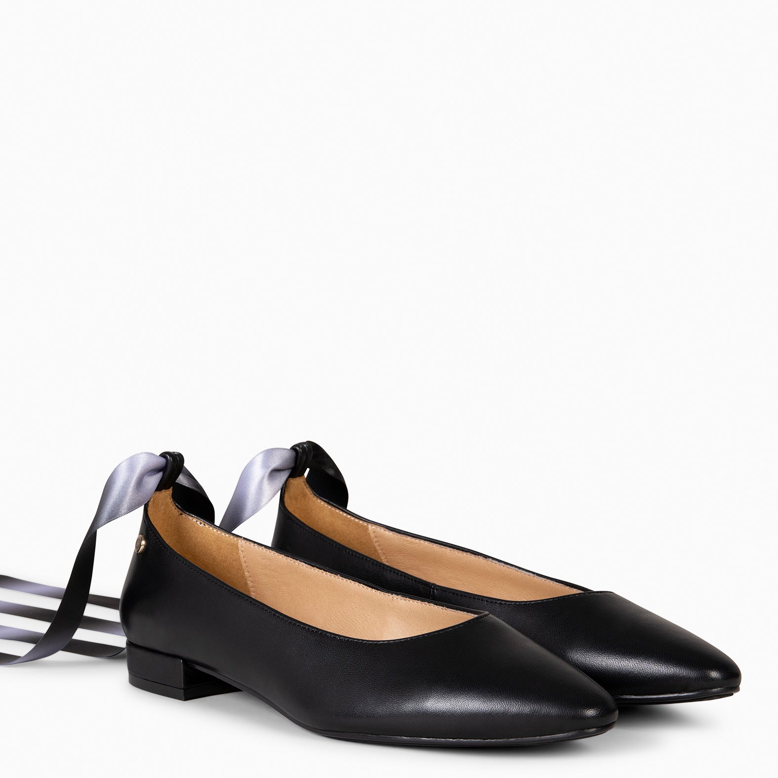 AURORA – Merceditas elegantes con lazo NEGRO - miMaO ®