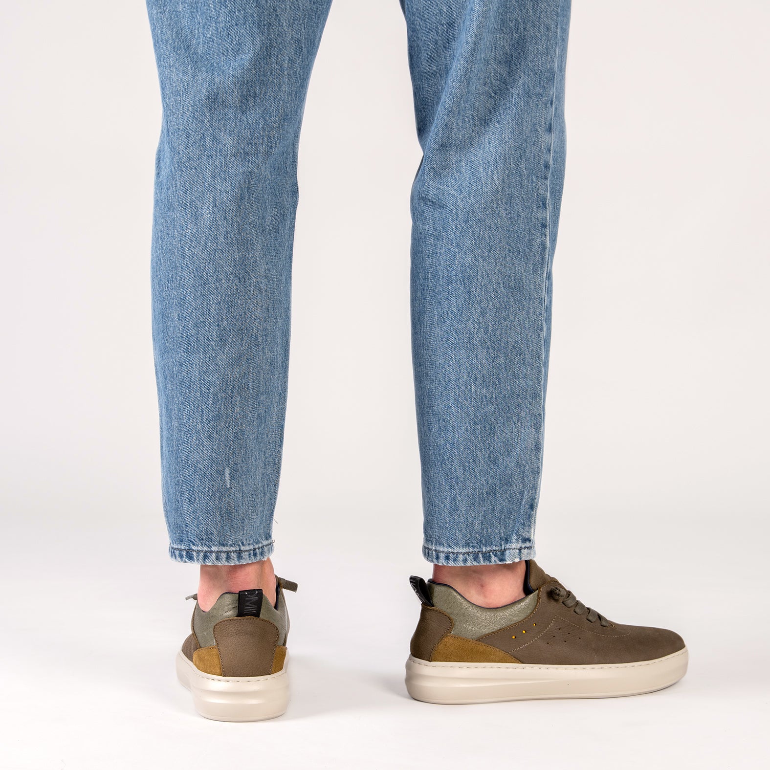 TOLOSA – Zapato de hombre casual KAQUI - miMaO ®