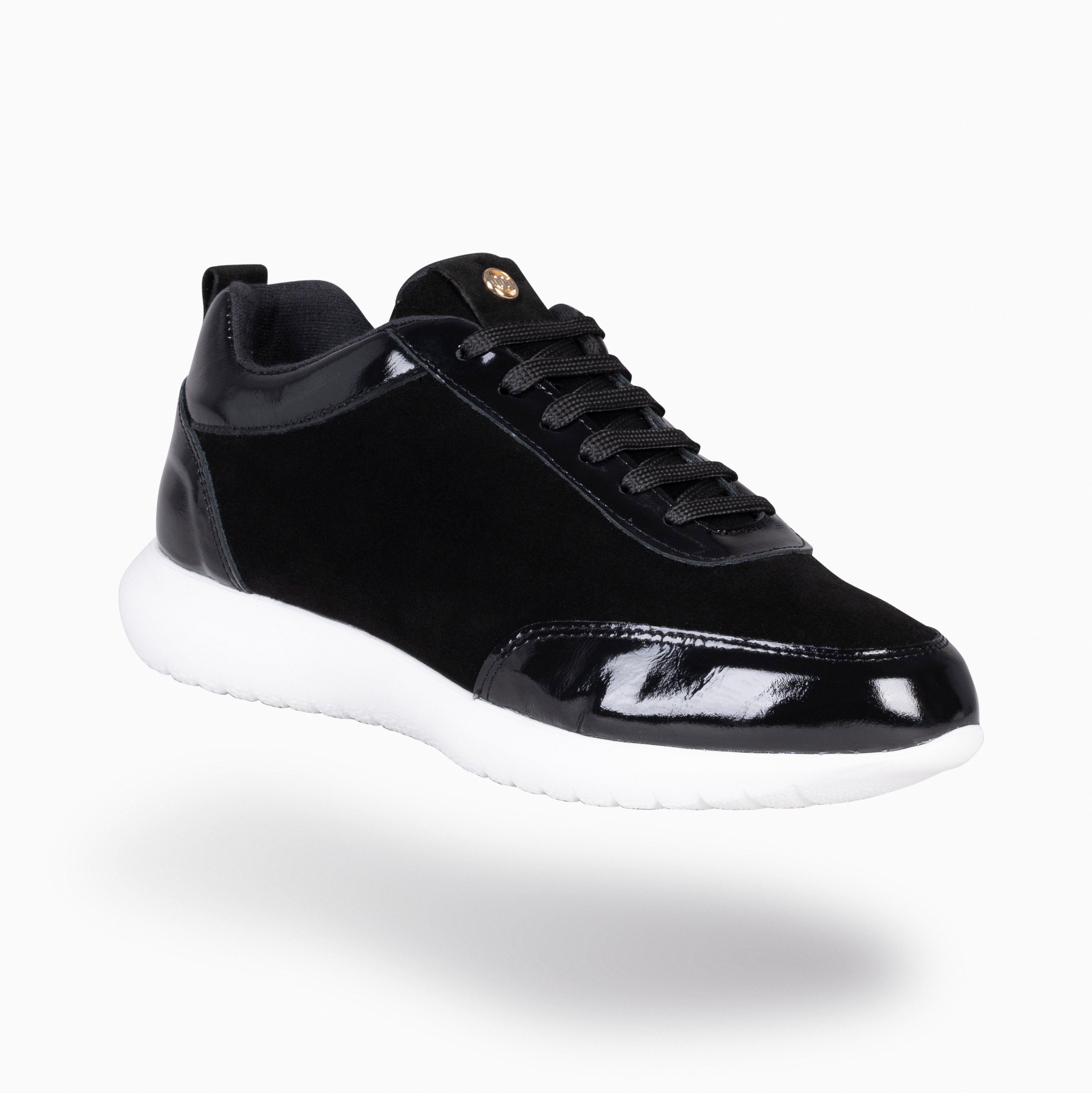 LOIRA - Zapatillas de Serraje NEGRO con Charol difuminado
