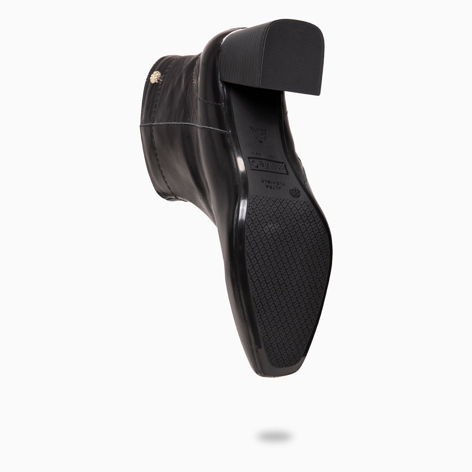 LIPPA - Botines de tacón alto de charol NEGRO - miMaO ®