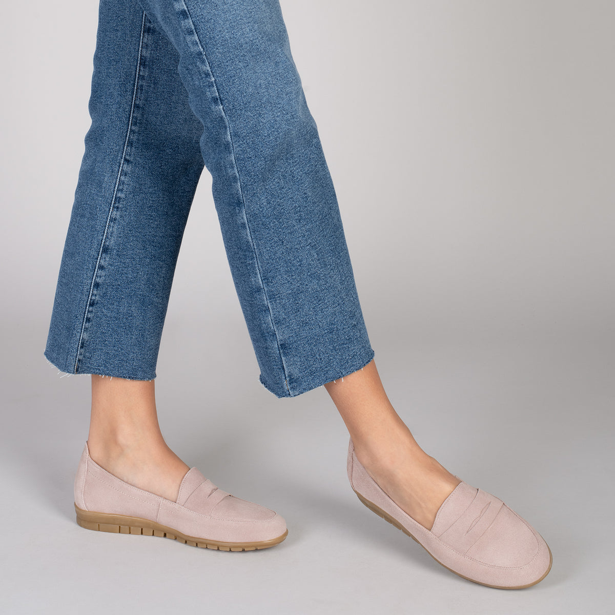 360 – Mocasines con antifaz y cuña interna NUDE
