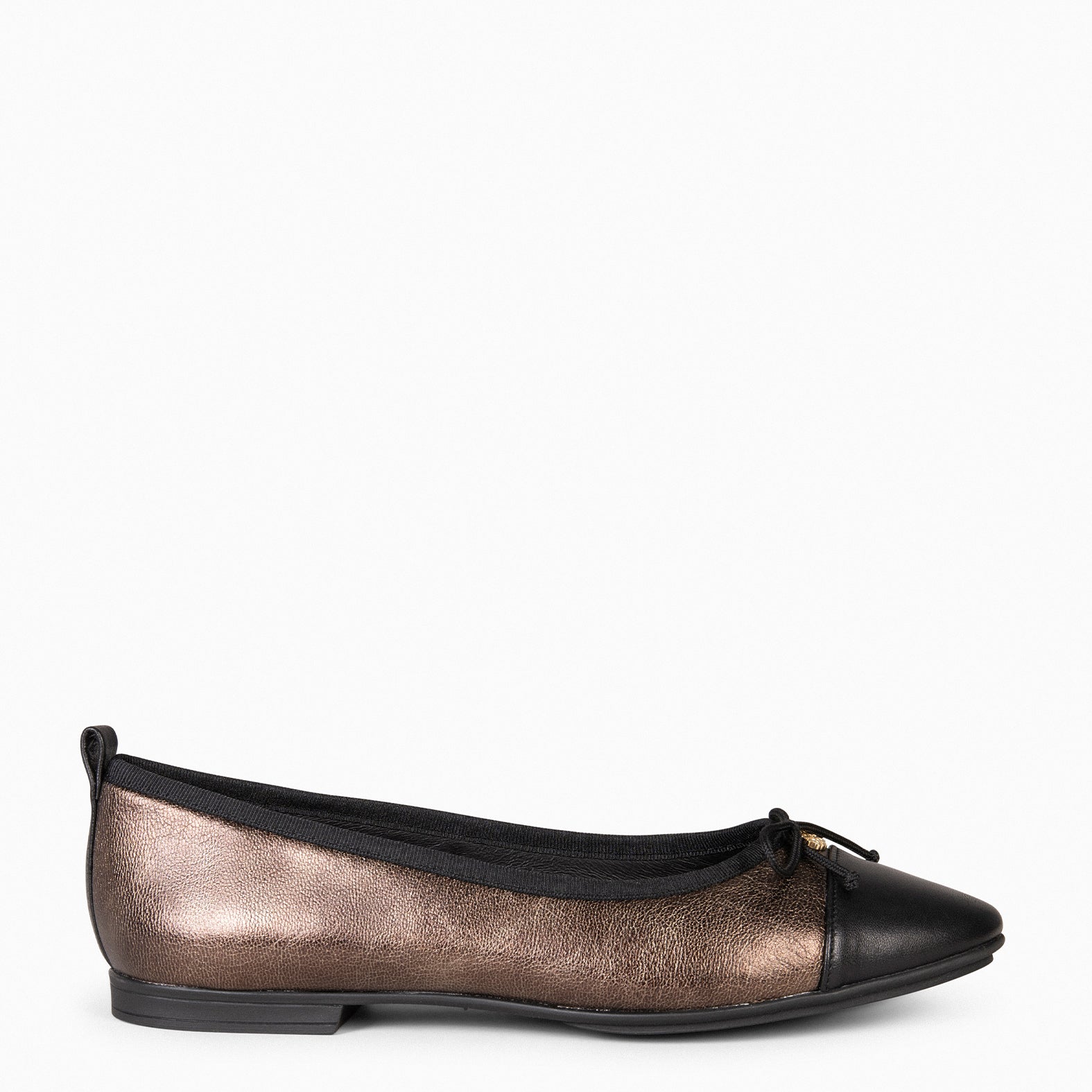 NICOLLE – Bailarina plana con puntera BRONCE - miMaO ®