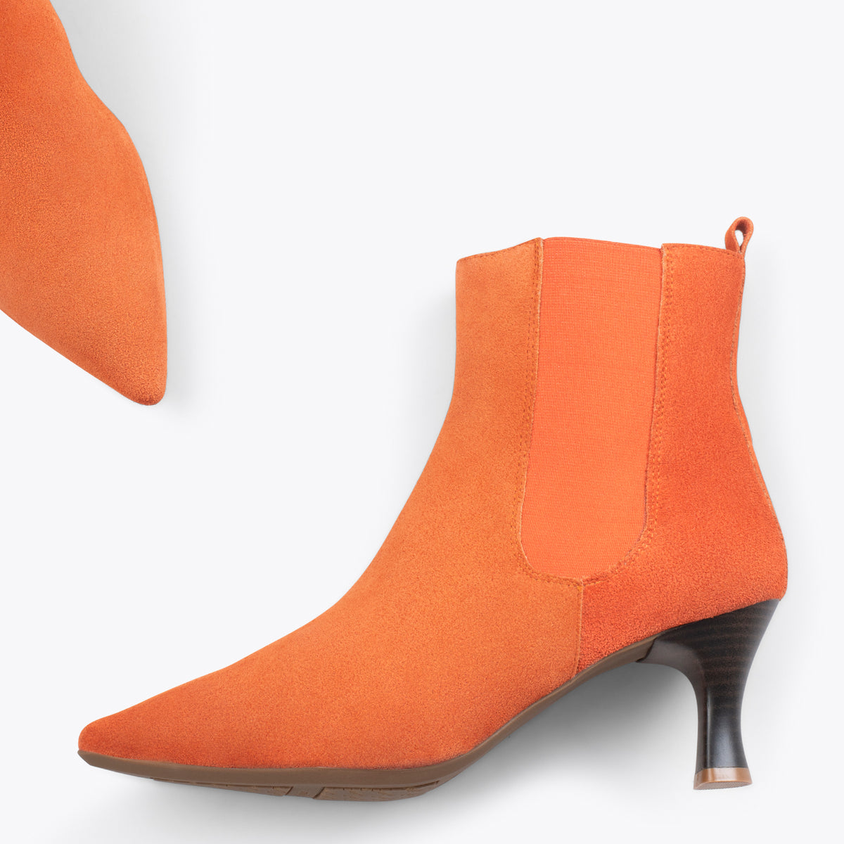 CHIC – Botines chelsea con tacón NARANJA - miMaO ®