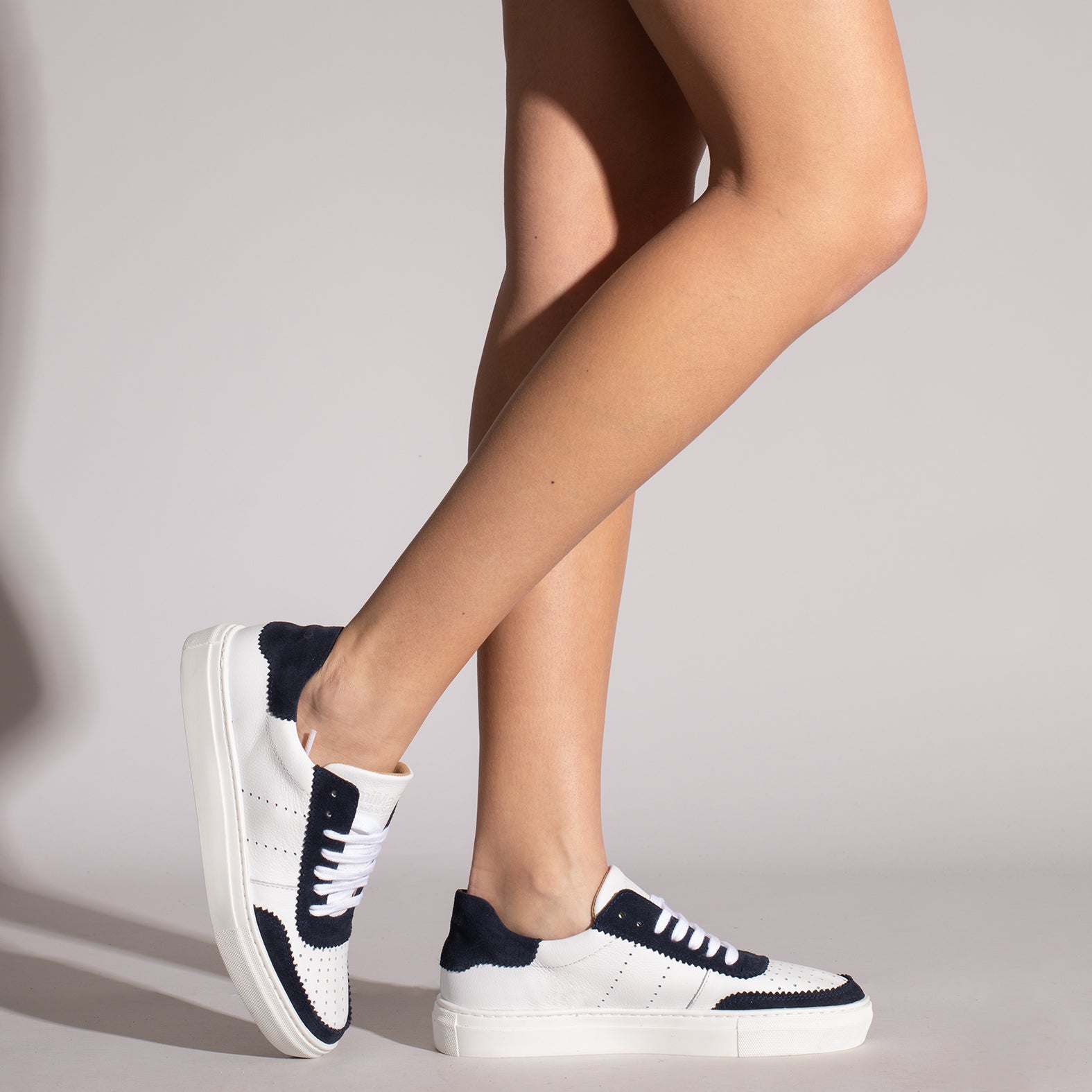 ROLLER - NAVY classic sneaker
