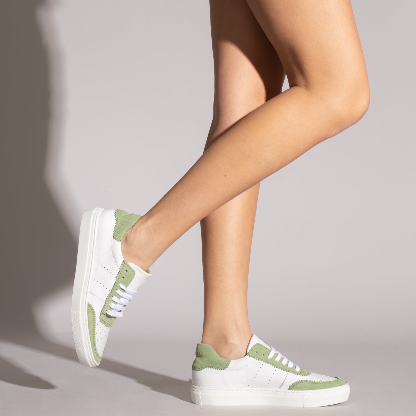 ROLLER - GREEN classic sneaker