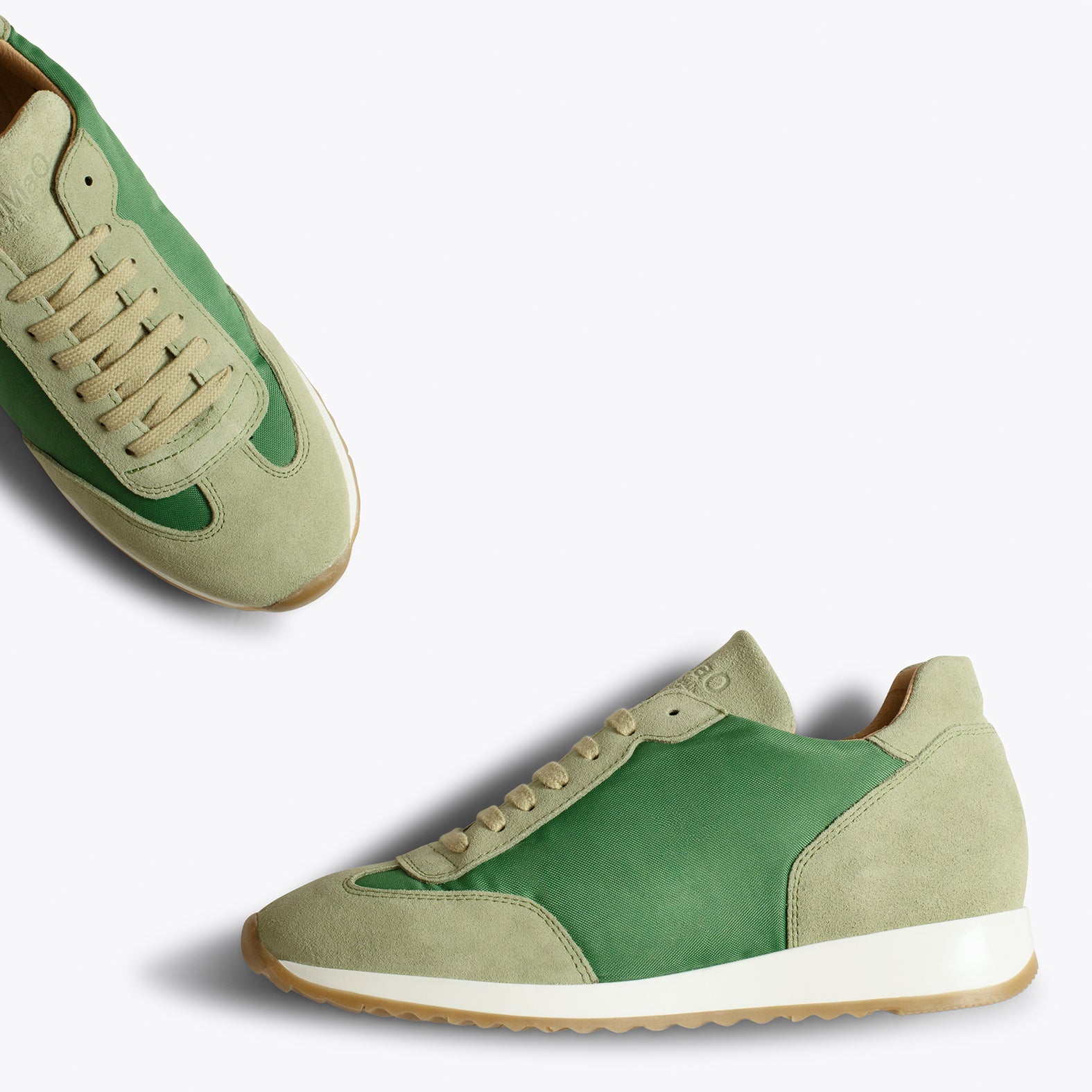 CASUAL – Deportiva de piel VERDE con nylon – Memory Absorber Foam