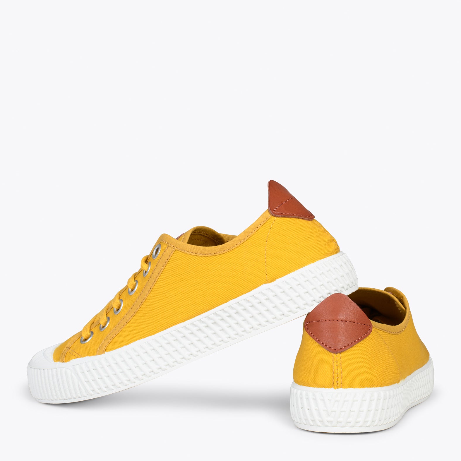 BAMBA – Zapatillas casuals de lona para mujer MOSTAZA