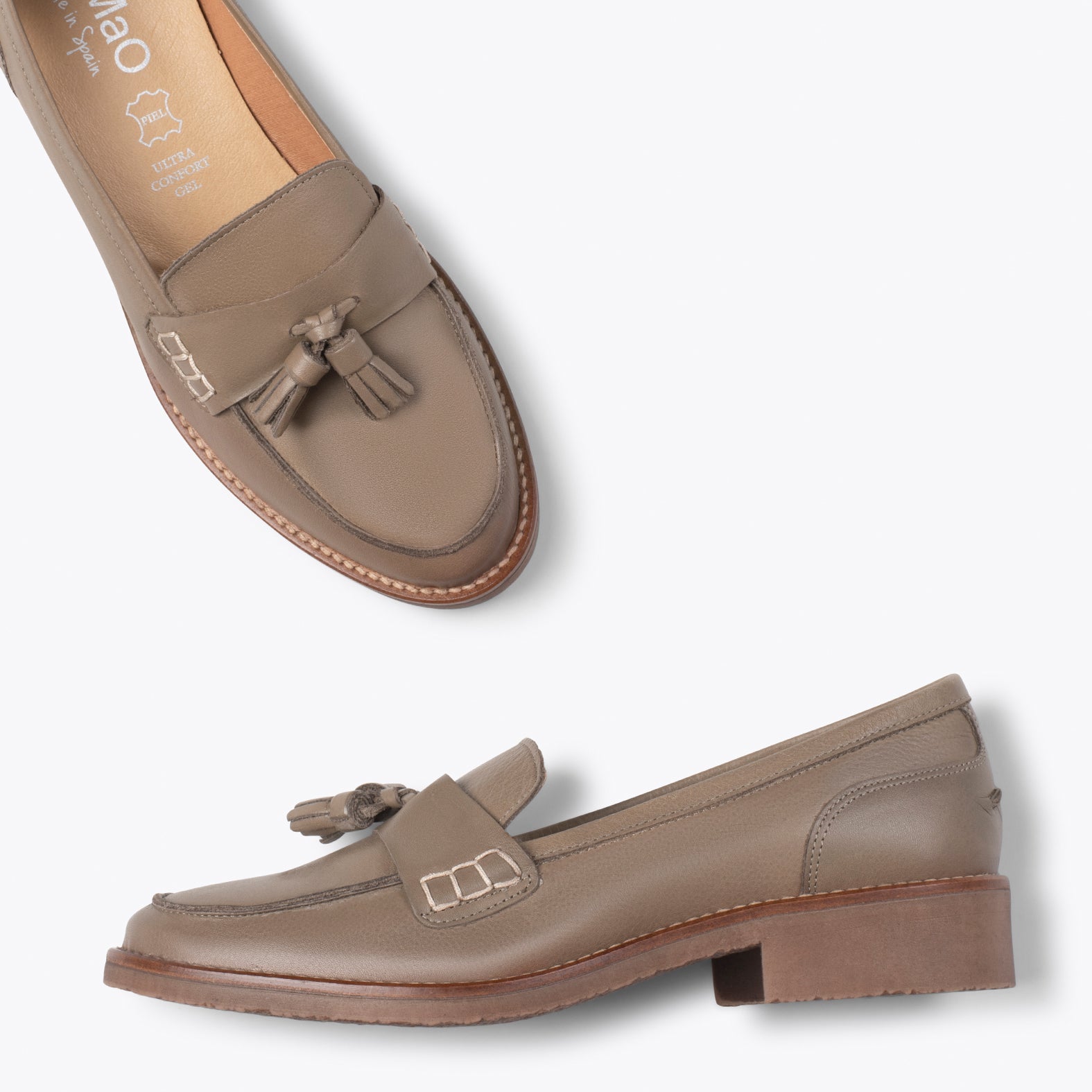 CASTELLANO – TAUPE moccasin with tassel