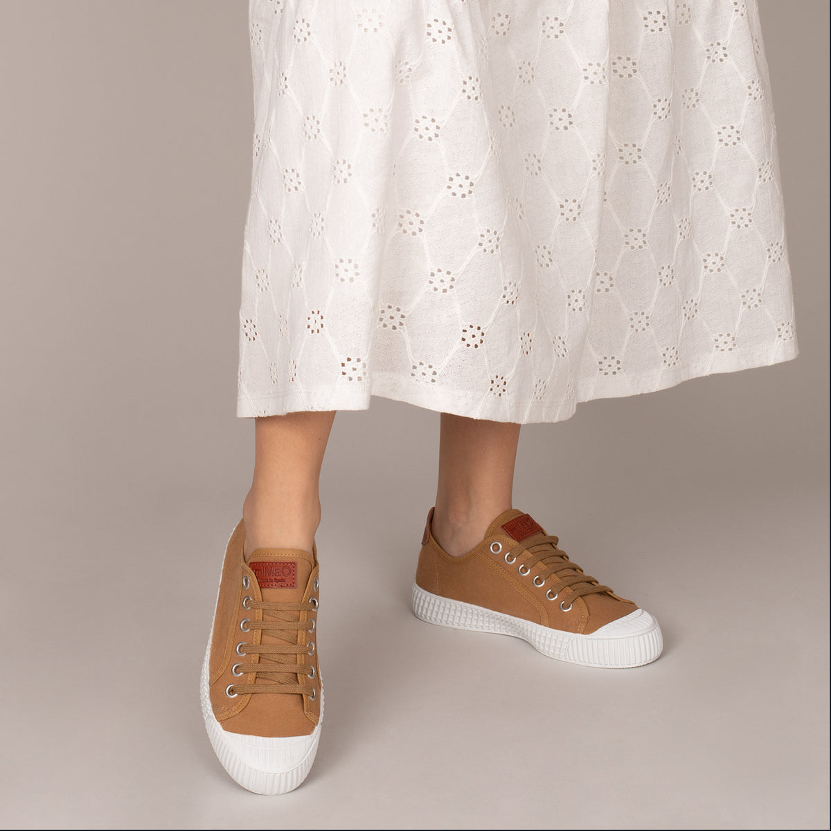 BAMBA – CAMEL canvas sneaker