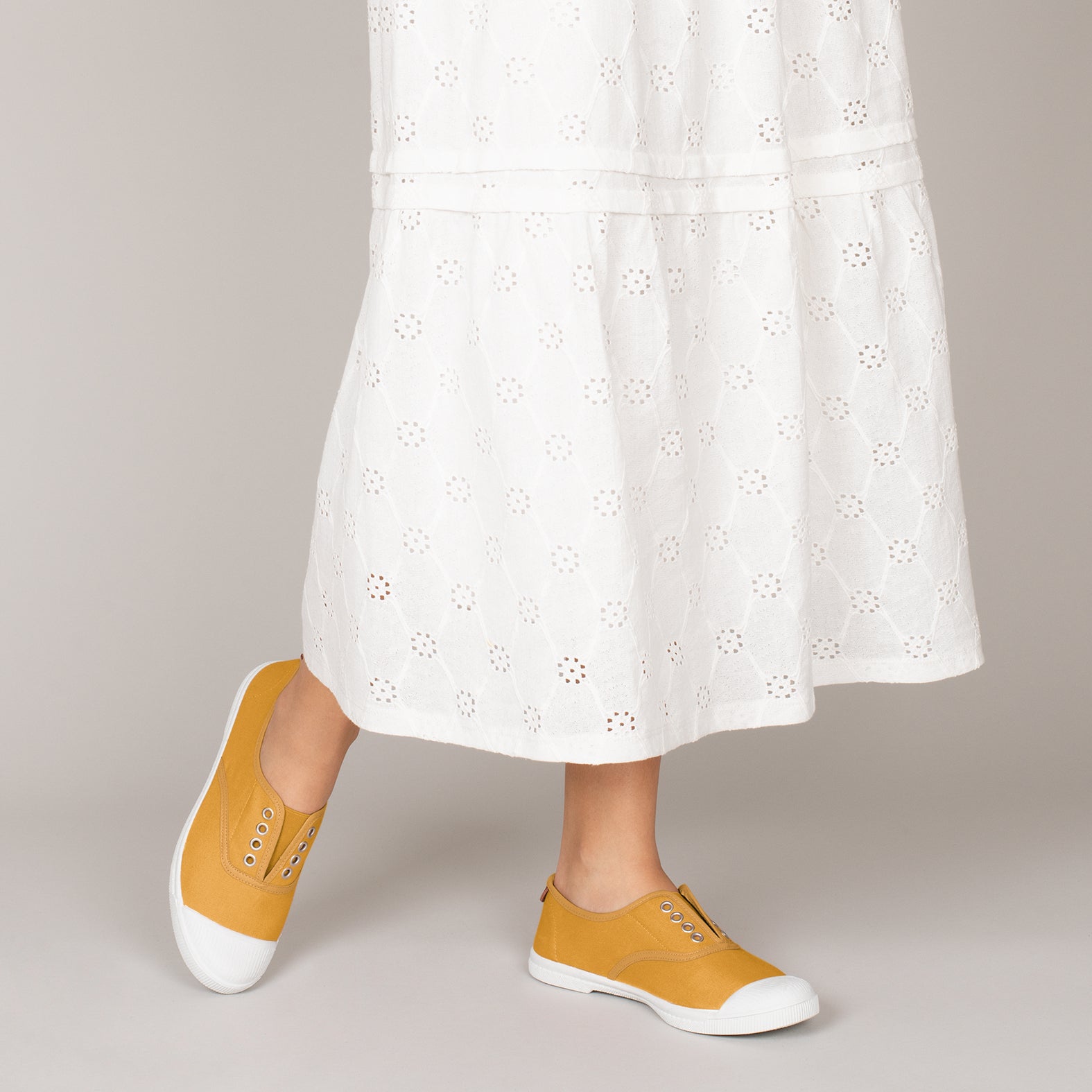 WAY - Zapatillas sin cordones de lona MOSTAZA