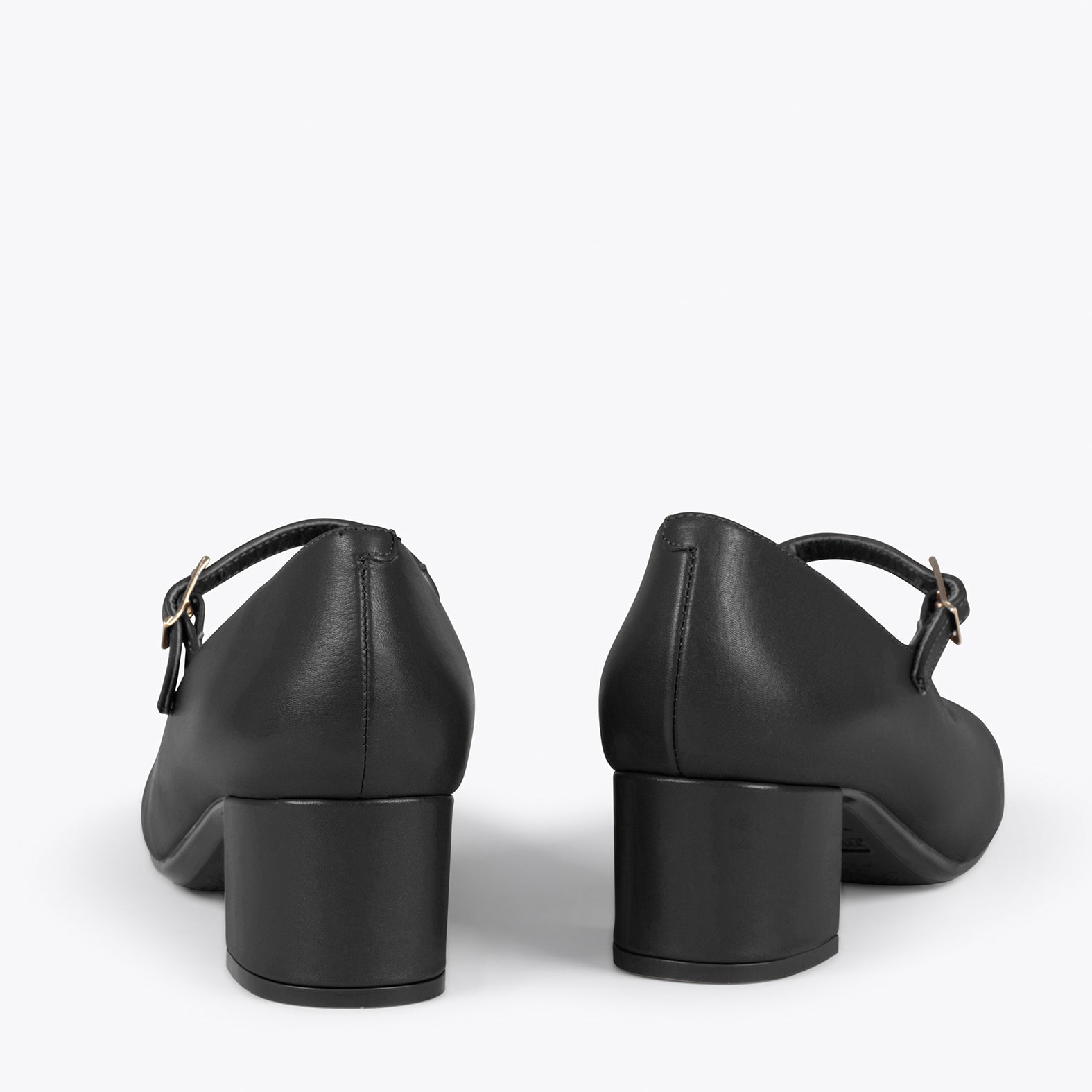BELLA – Chaussures avec bracelet et bout carré NOIR