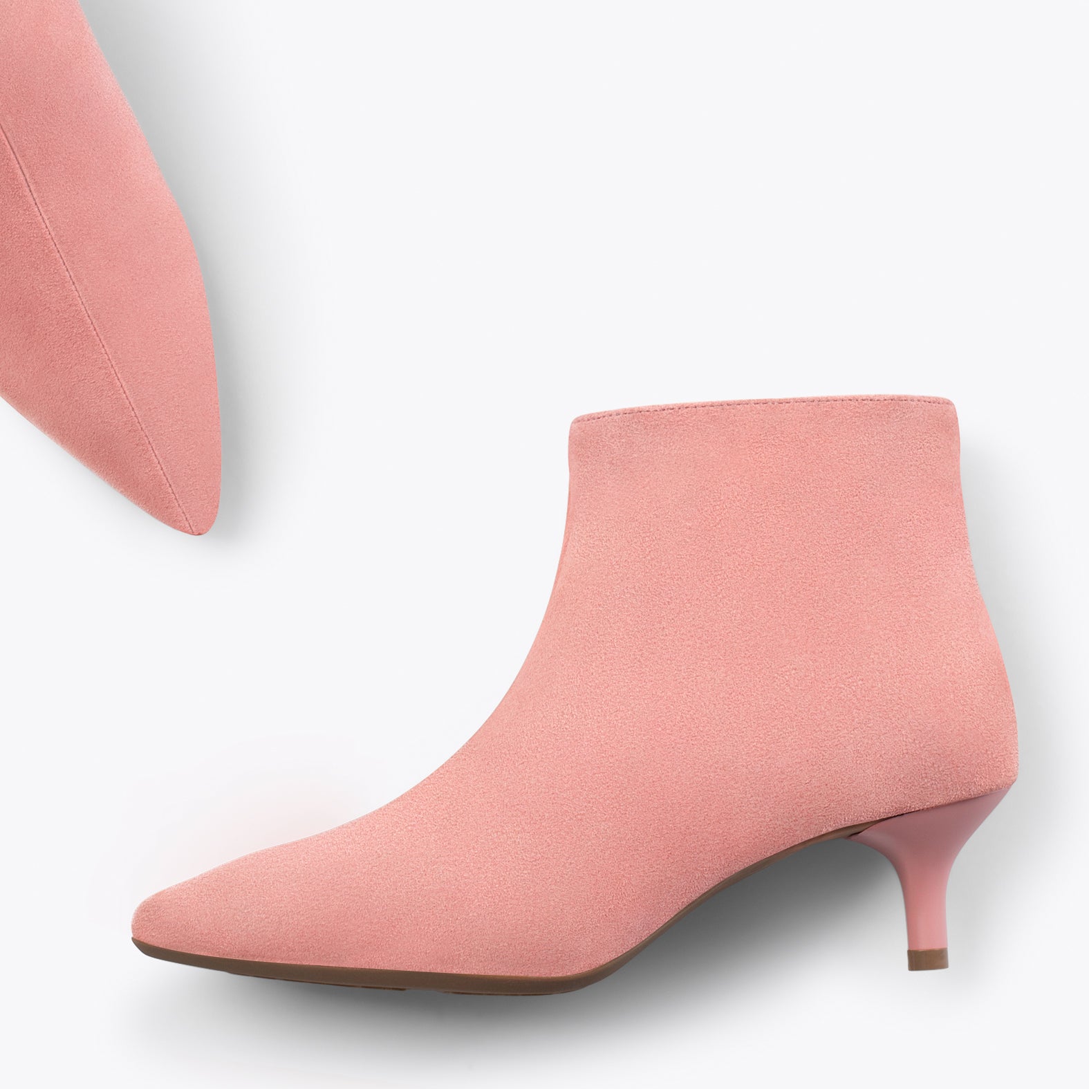 OUTFIT - Botines elegantes de tacón bajo de aguja SALMÓN - miMaO ®