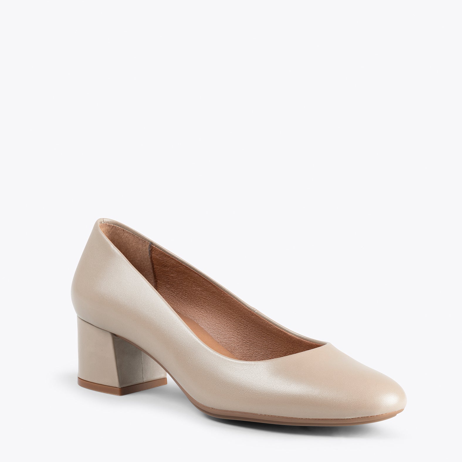 URBAN ROUND SALON – BEIGE nappa leather low heels